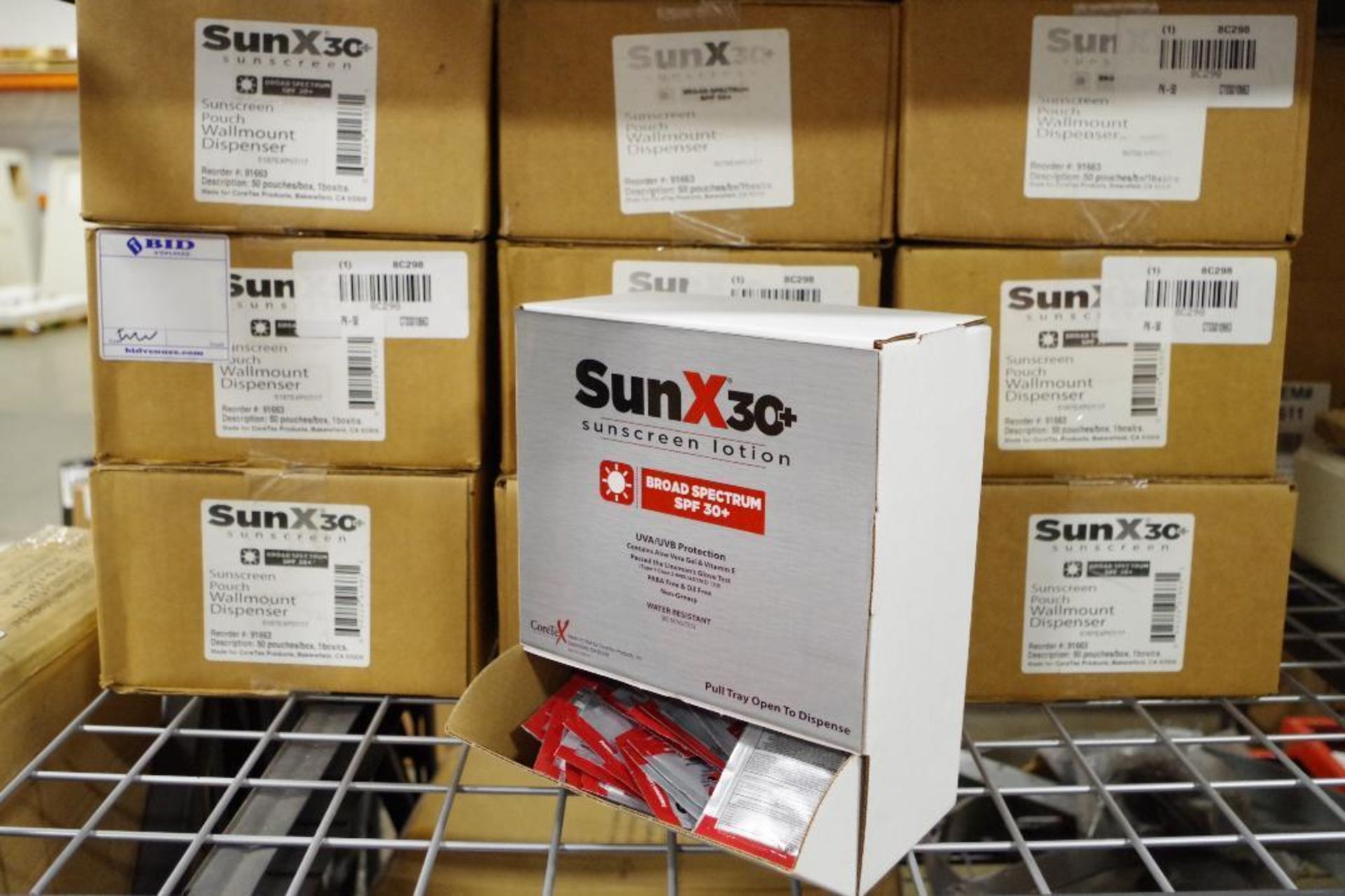 [10] SunX30 Sunscreen Wall Mount Dispensers M/N 18-350 (10 Boxes of 50 Packets) - Image 3 of 4