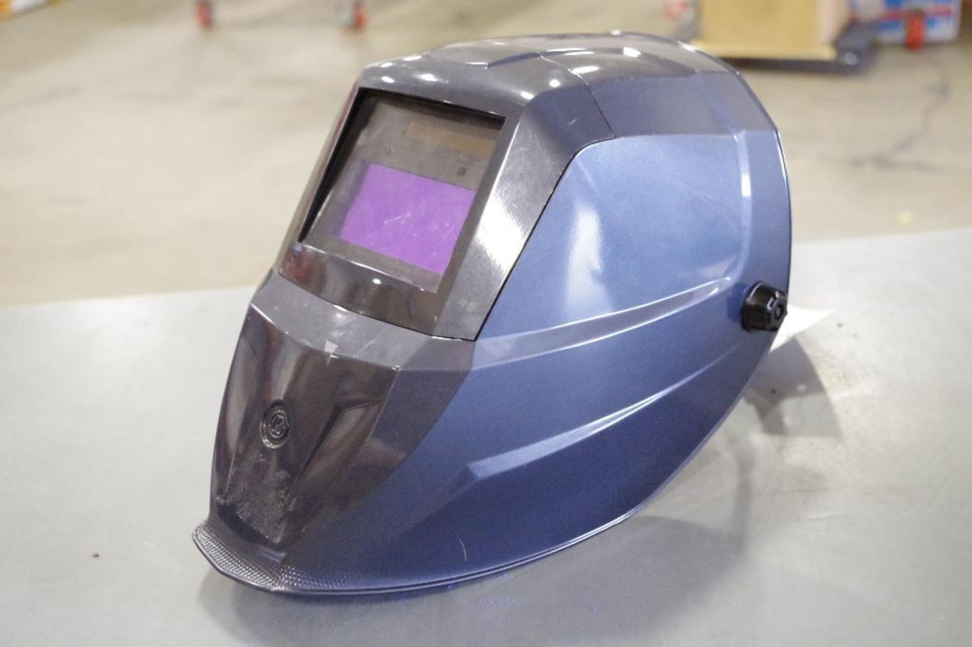 KOBALT Auto Darkening Welding Helmet M/N XA-1003