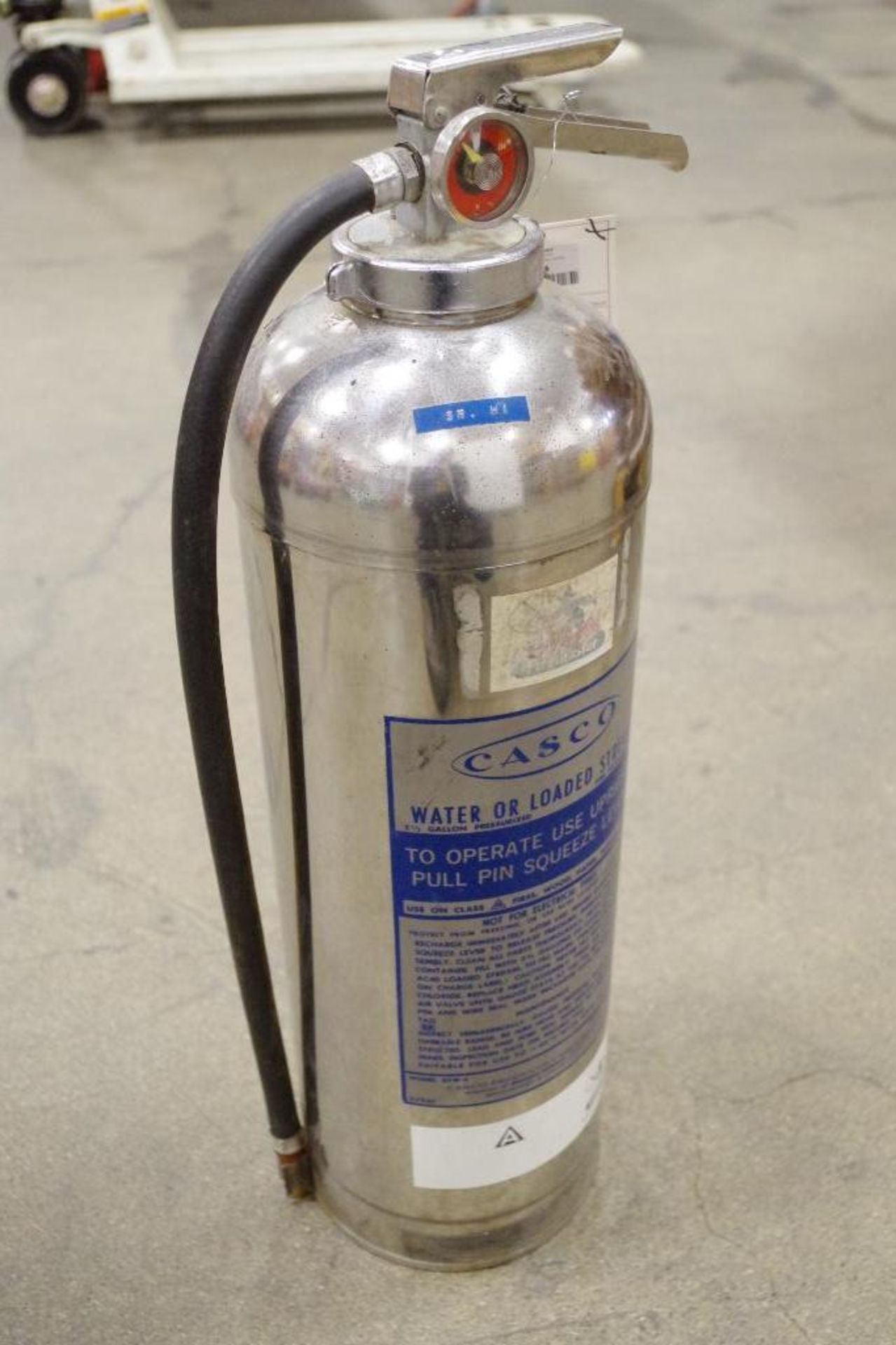 CASCO 2 1/2 Gal. Water or Loaded Stream Fire Extinguisher - Image 3 of 3