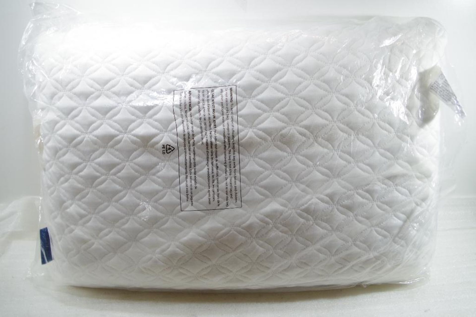 SERENITY by TEMPUR-PEDIC Memory Foam Pillow, Size: 24" x 16", (Store Return, NO Box)