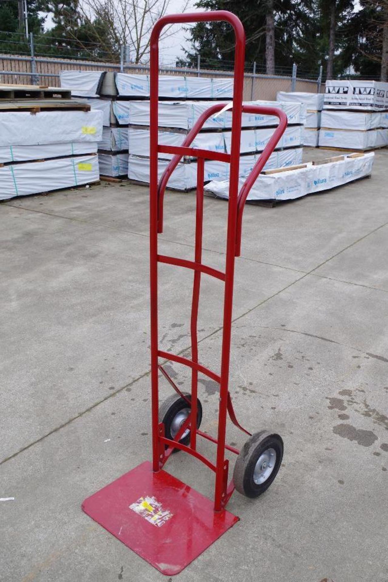 DAYTON Red High-Frame Hand Truck, 400 lb. Capacity M/N 1W680H