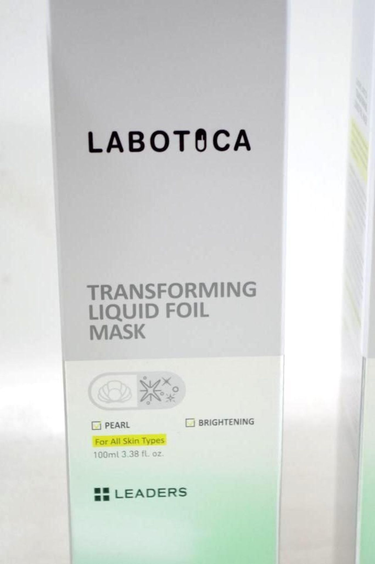 [QTY] NEW LABOTICA Transforming Liquid Foil Mask & Green Tea Lip & Eye Point Remover - Image 3 of 5