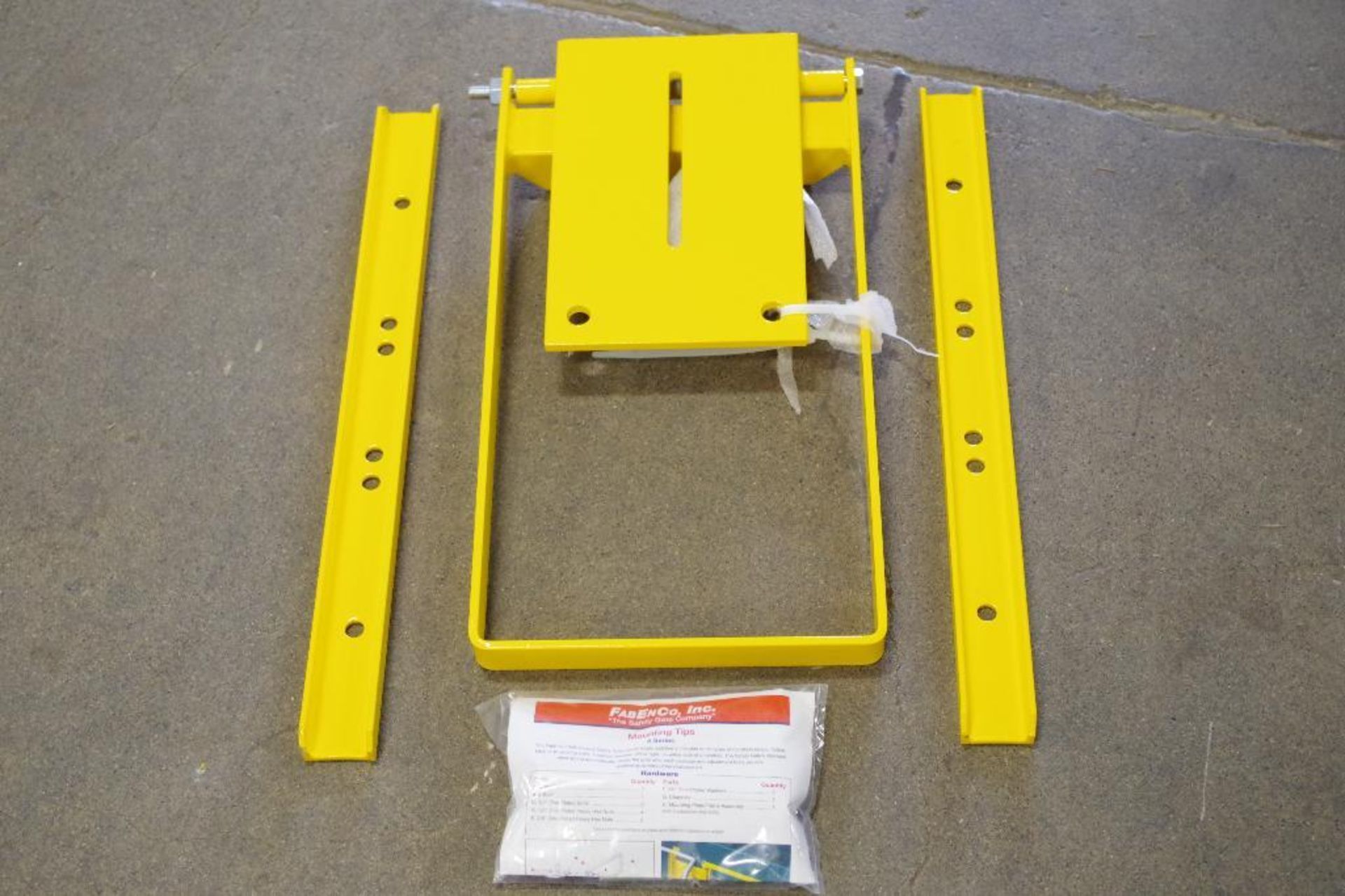 NEW FABENCO Steel Safety Gate 25 to 27/1/2" - Bild 5 aus 6