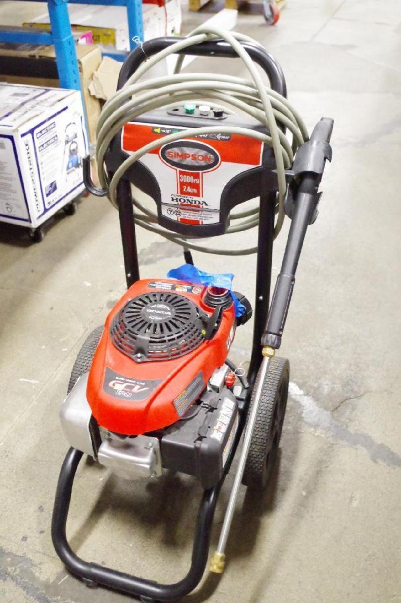 SIMPSON 2.4 GPM, 3000 PSI Gas Pressure Washer w/ HONDA Engine