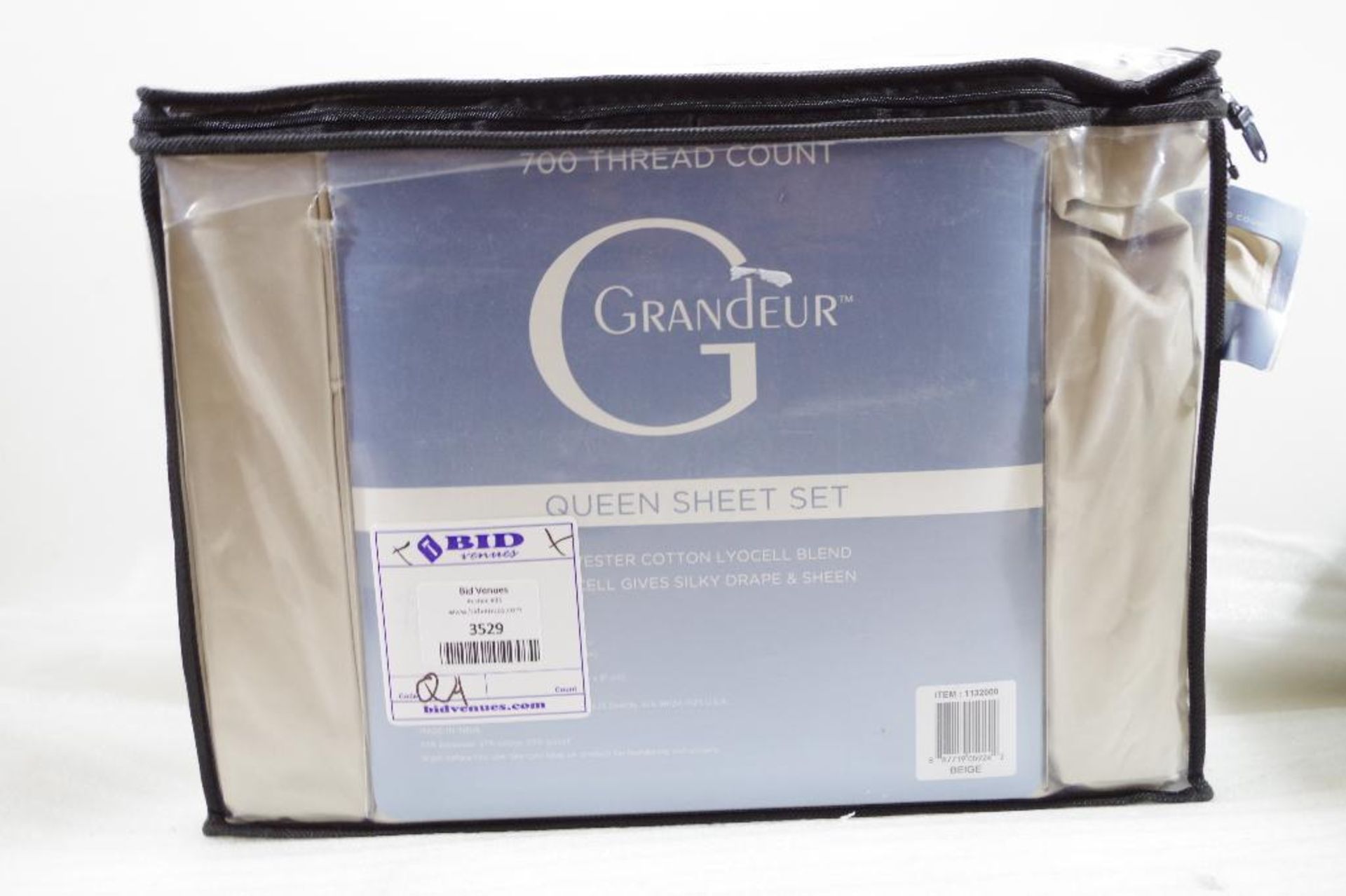 GRANDEUR Queen Sheet Set, 700-Thread Count, Store Return