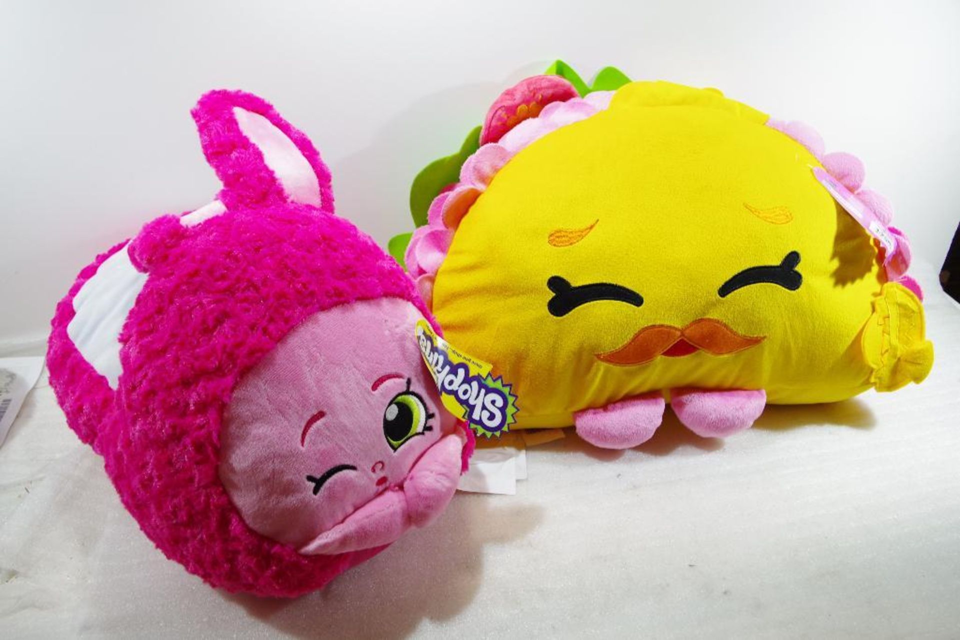 [2] SHOPKINS Pillowtime Pals: (10 Bun Bun Slipper & (1) Taco Terry - Bild 2 aus 2