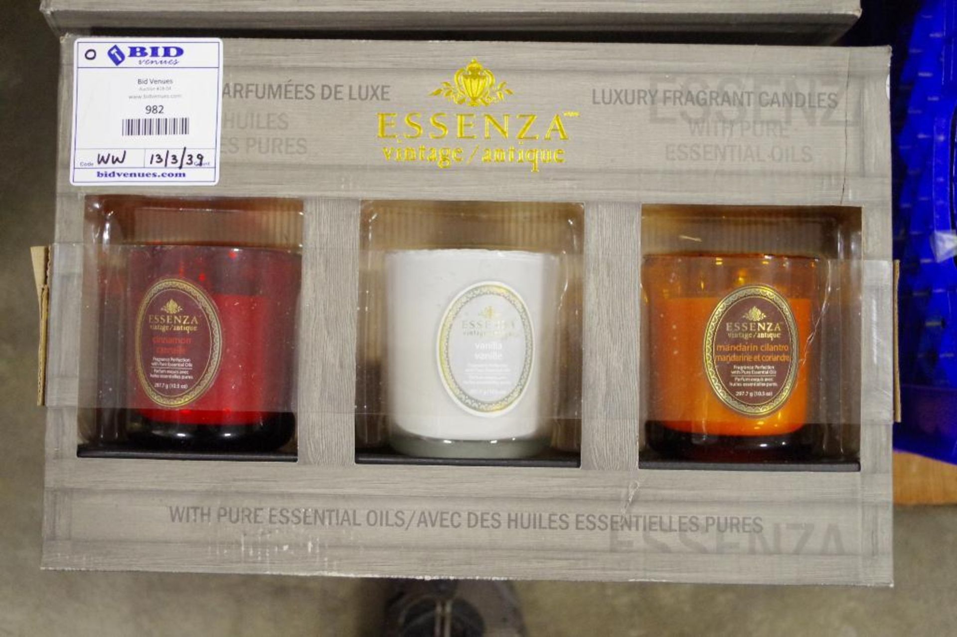 [39] ESSENZA Luxury Fragrance Candles, (13 Boxes of 3) - Image 2 of 3