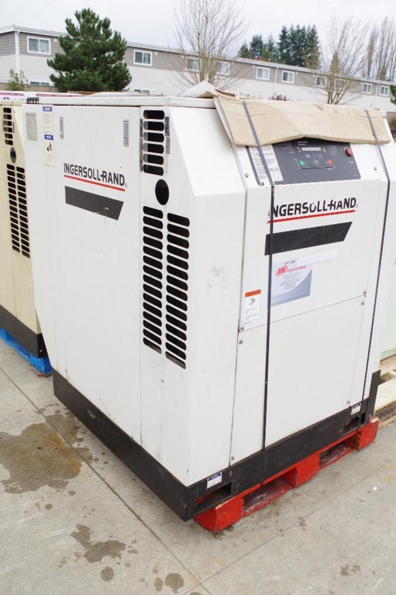 INGERSOLL-RAND 40 HP Air Compressor M/N SSR-EP40SE, Functioning at time of removal, company upgraded - Image 4 of 6