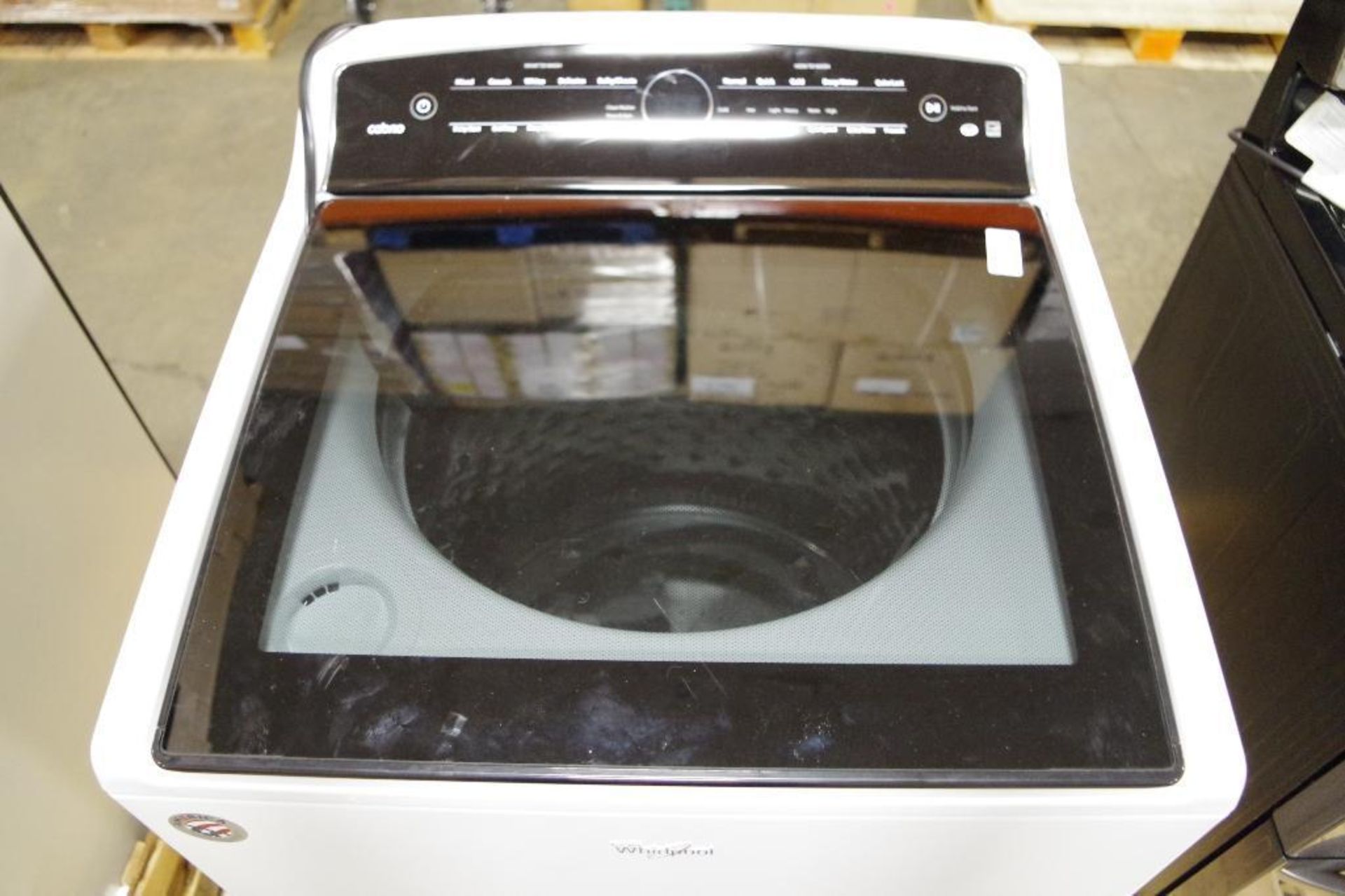 WHIRLPOOL Top Load Washer M/N WTW8000DW3 (Must inspect to assess condition) - Image 4 of 9