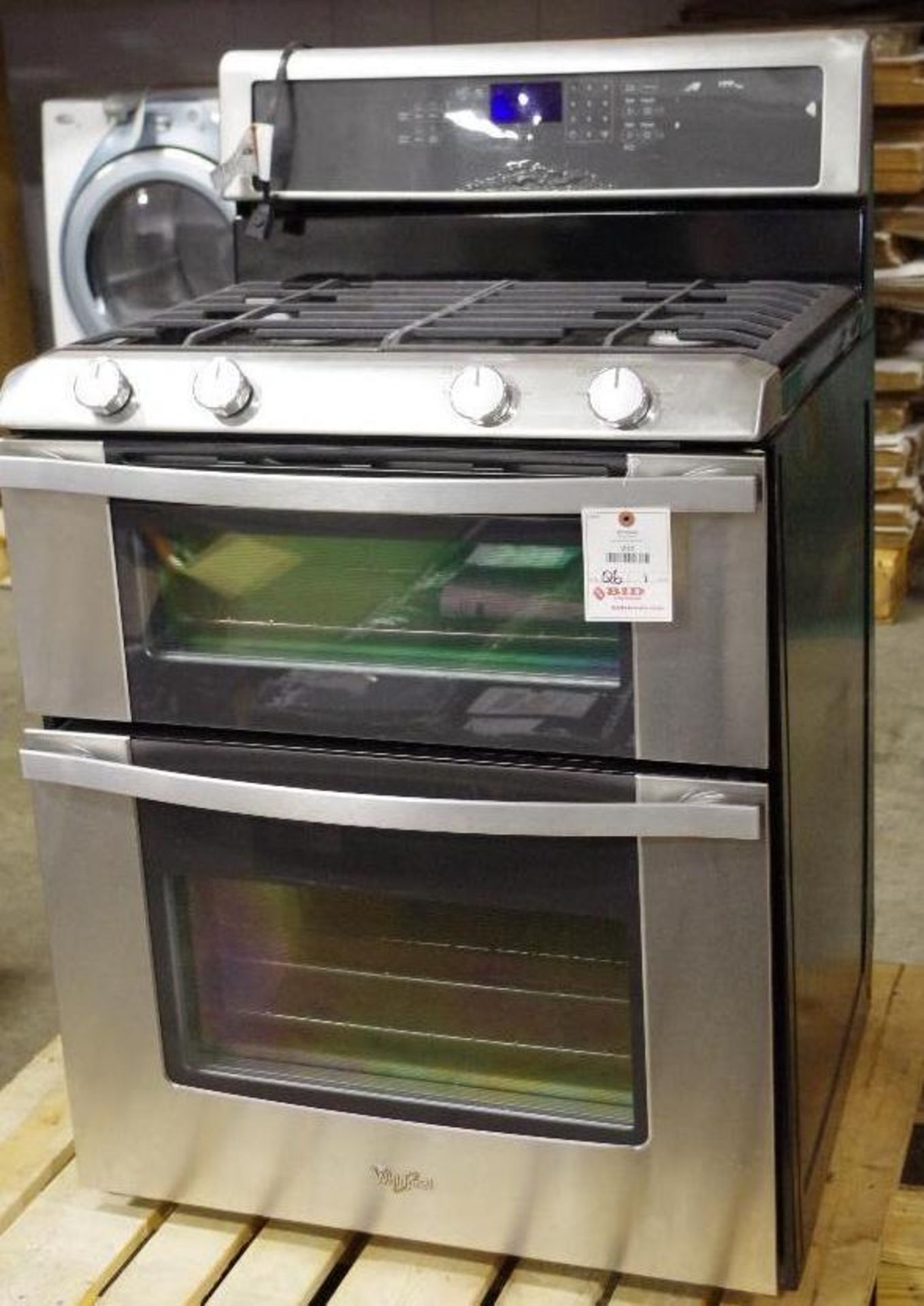 WHIRLPOOL 6.0 Total cu. Ft. Double Oven Gas Range w/ AccuBake System M/N WGG555SOBS (Must Preview) - Image 2 of 8