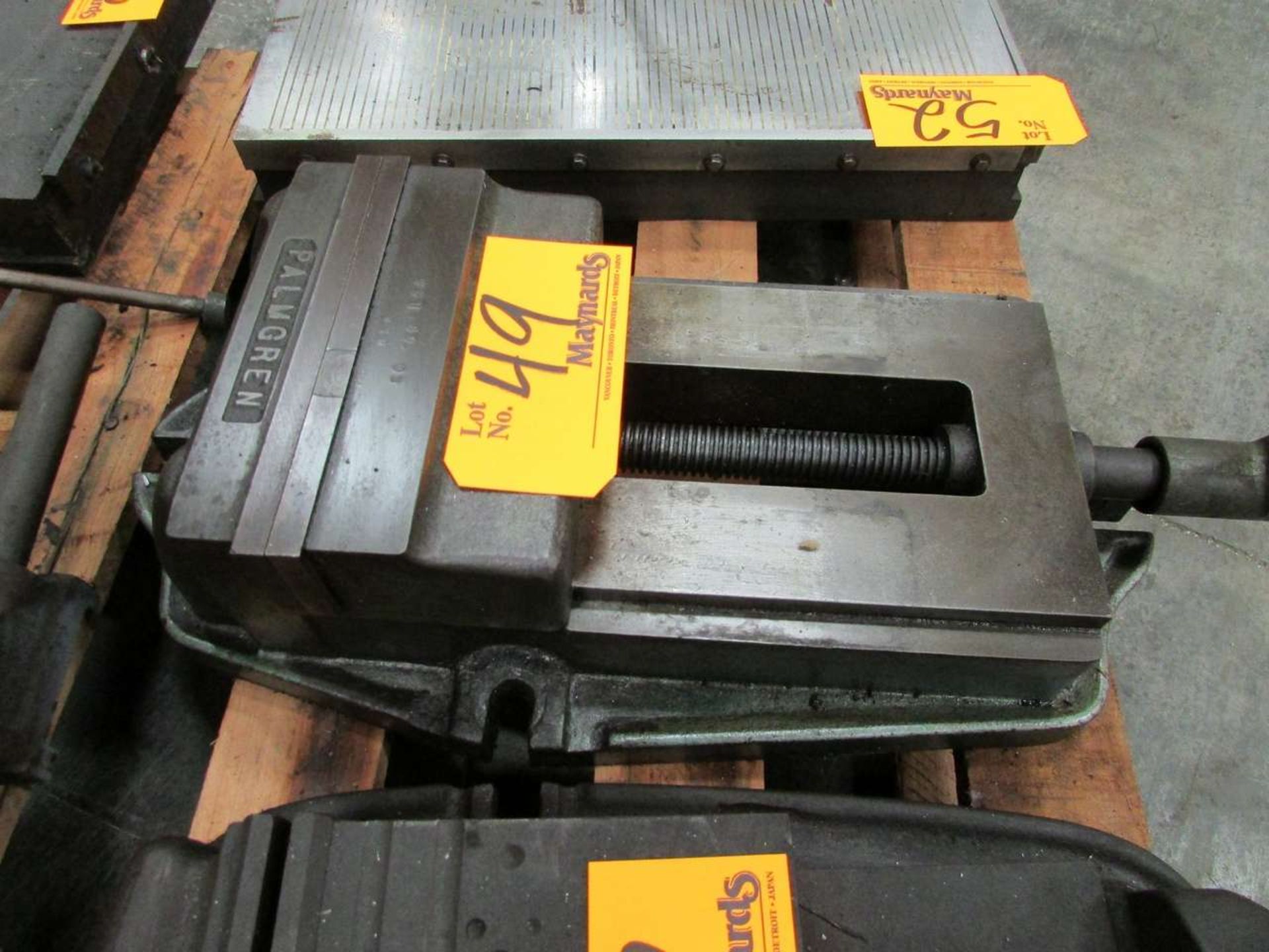 Palmgren 8" Machine Vise