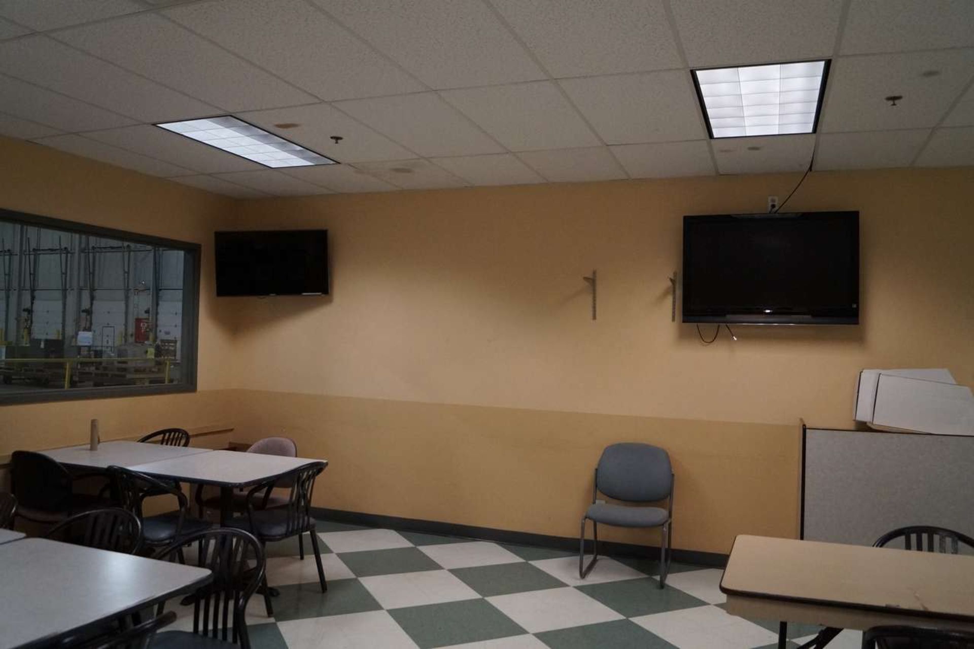 Contents of Cafeteria & Office Area - Image 5 of 14