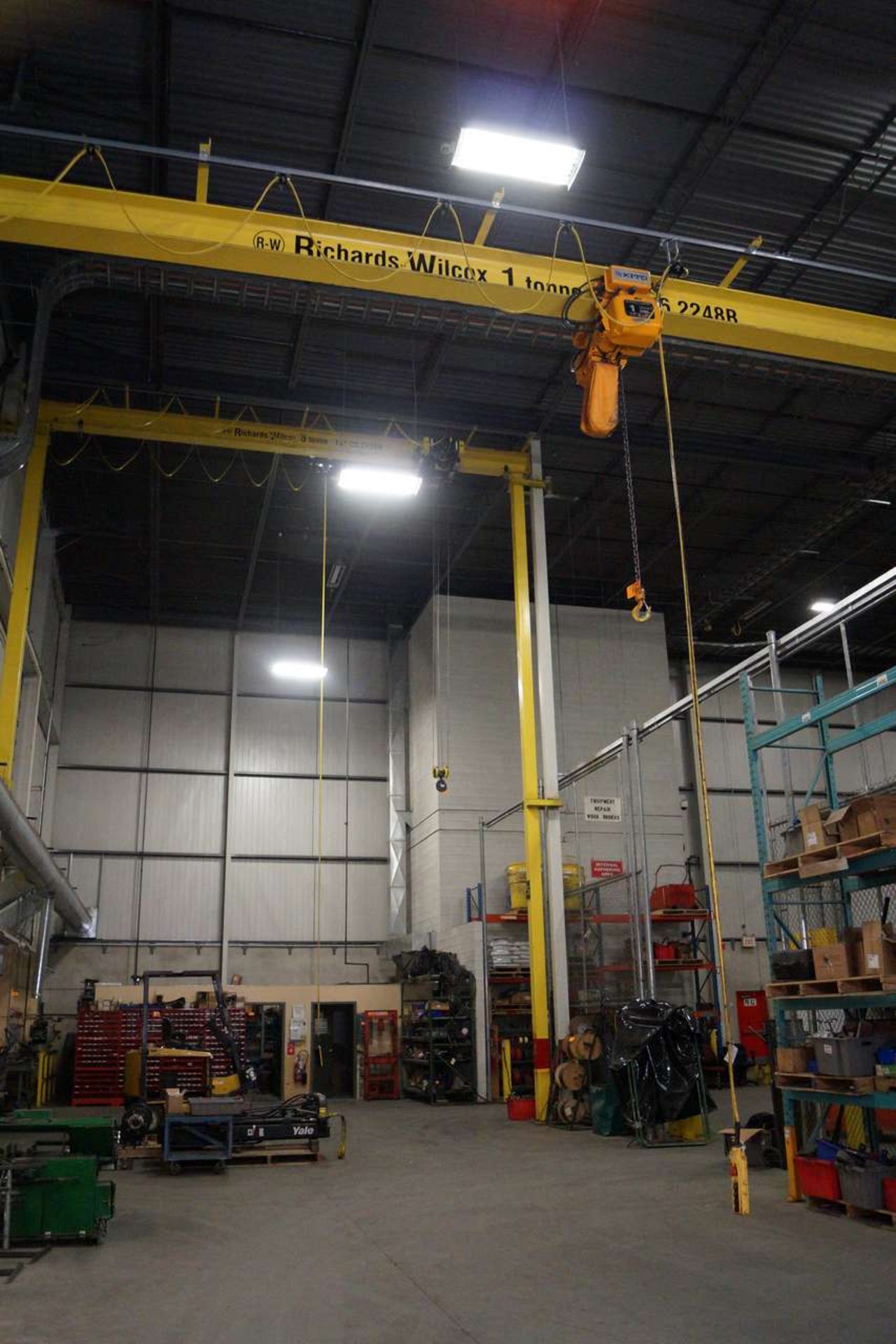 Richards Wilcox 1-Ton Monorail Crane