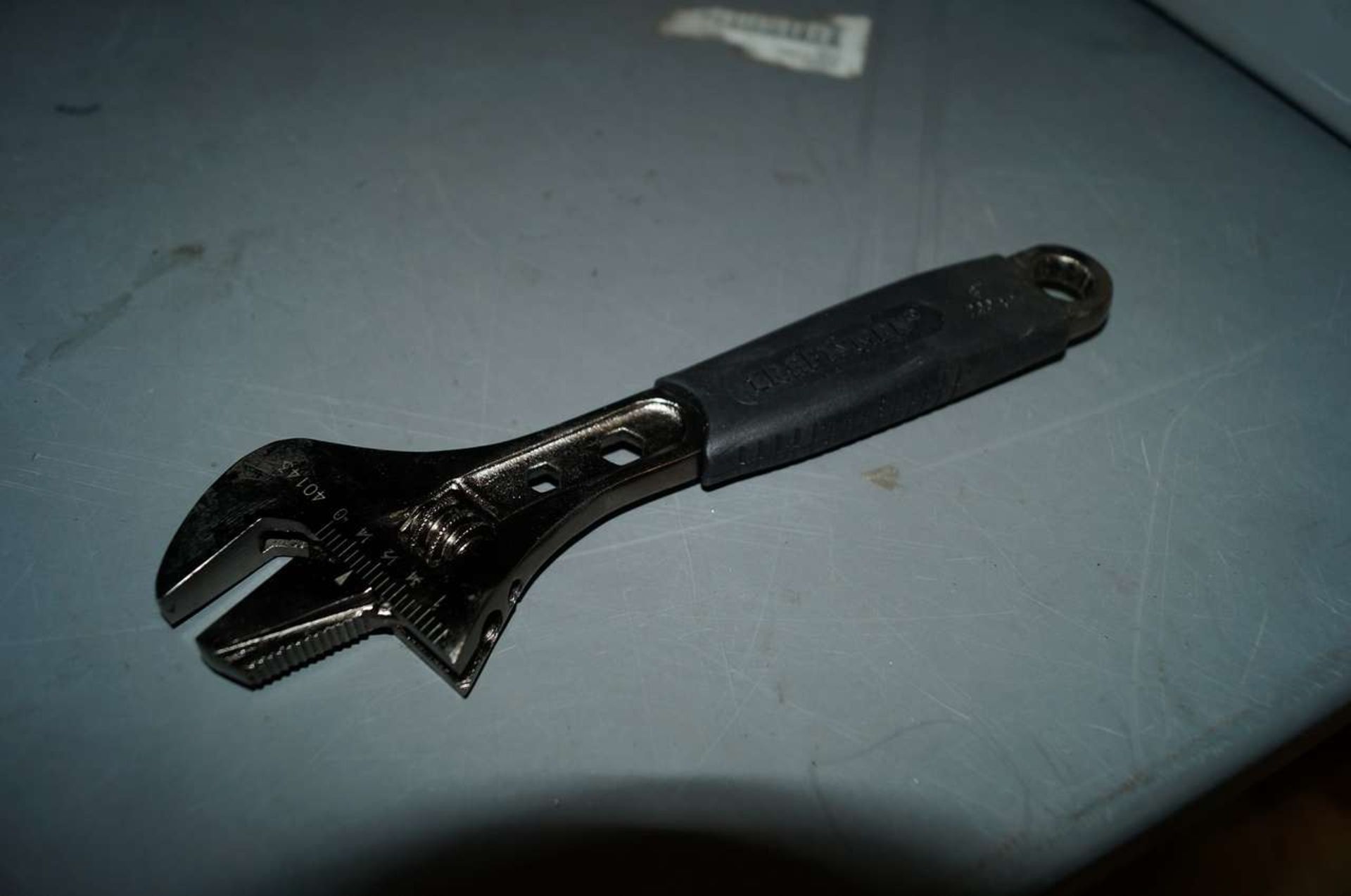 Craftsman 40143 1-1/4" Adjustable Wrenches - Image 2 of 2