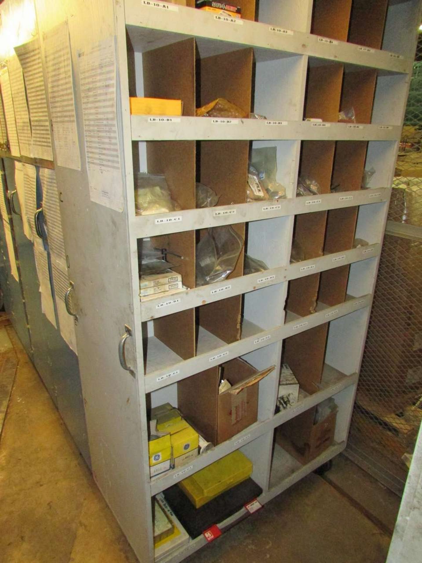 Contents of Maintenance Parts Cage - Image 13 of 21