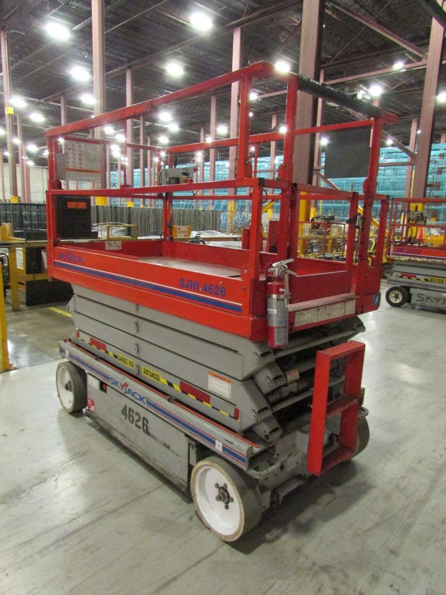 2004 SkyJack SJIII 4626 Electric Scissor Lift - Image 4 of 4