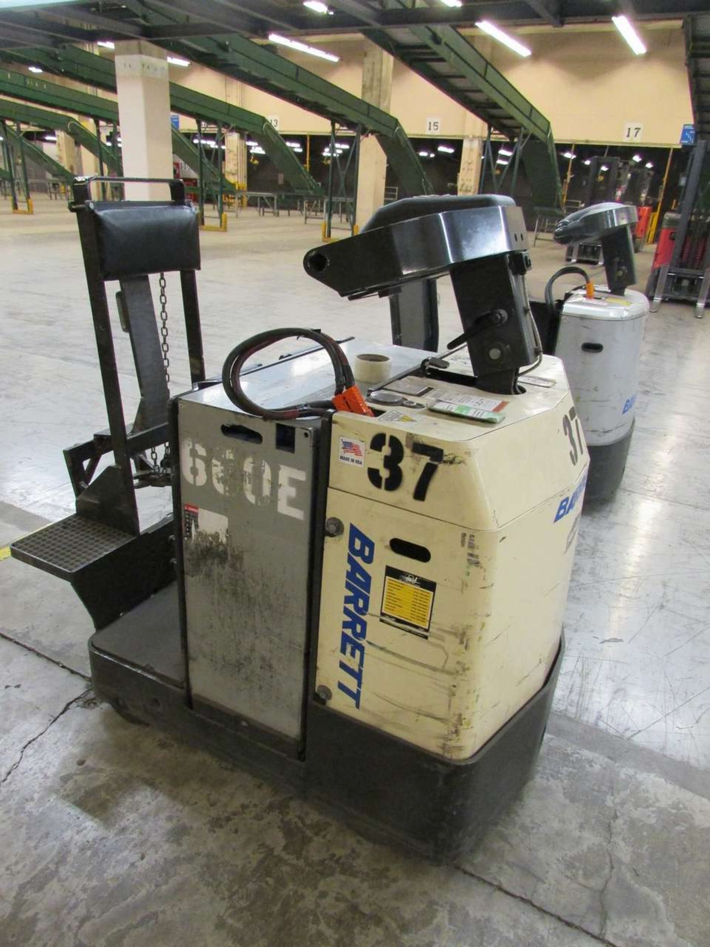 2004 Barret SHG4-24 Electric Tugger Cart - Image 4 of 4
