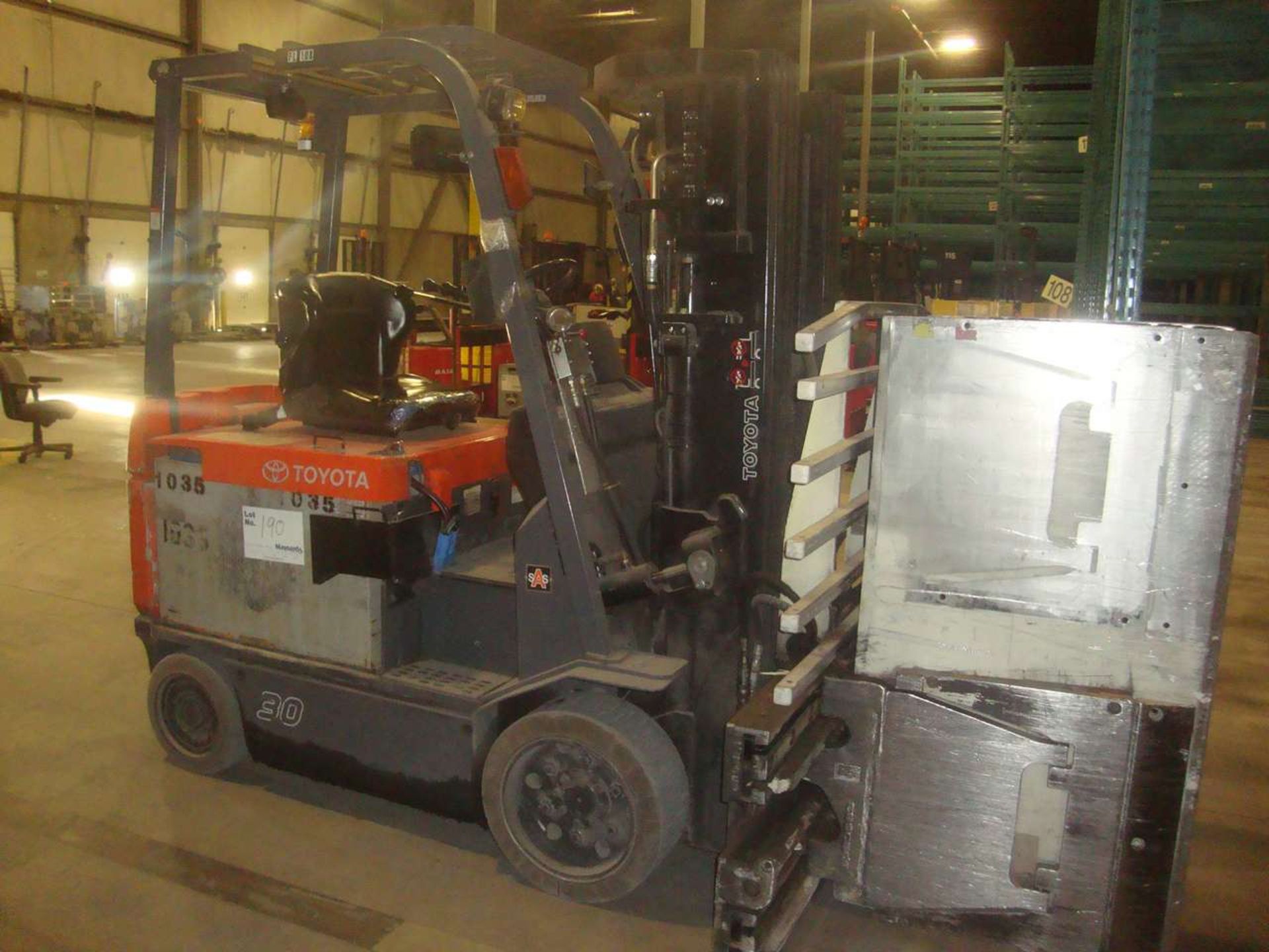 2006 Toyota 7FBCU30 Counterbalance Forklift, 24458.1 Hrs