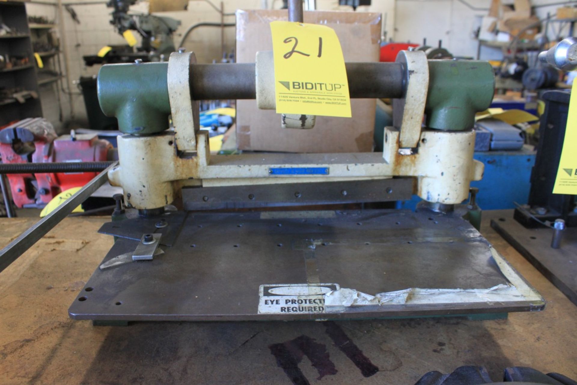 12'' x 16 Ga. Di-Acro Manual Hand Shear, Shear No. 3, S/N 3497 (Located at 13938 Fox Street, San - Image 2 of 3