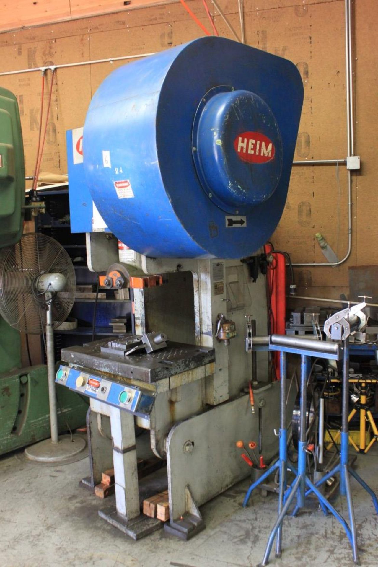 70 Ton Heim OBI Punch Press, Bed Size: 32'' L to R, 22'' F to B, 4'' Stroke, 4'' Slide Adjustment, - Image 3 of 6