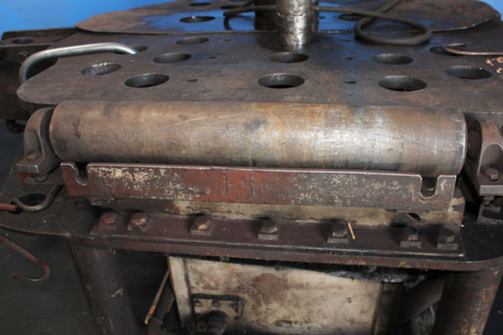 100-Ton Bull Horizontal Universal Adjustable Bar, Pipe, Tube Bender, Located in Huntington Park, CA - Image 8 of 10