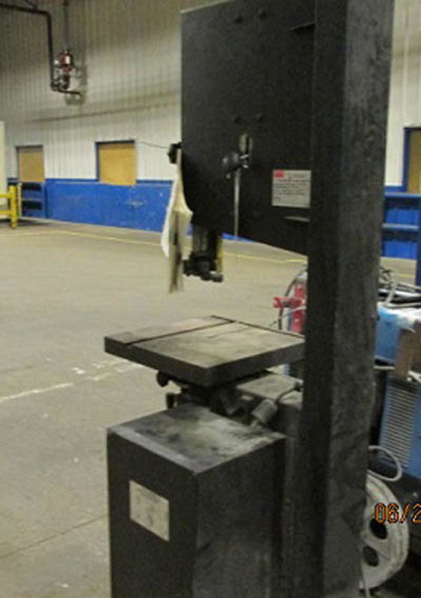 15'' Dayton Vertical Band Saw, (Wood Or Plastics), Mdl. 21UN02, Located in Mansfield, OH - Image 2 of 3