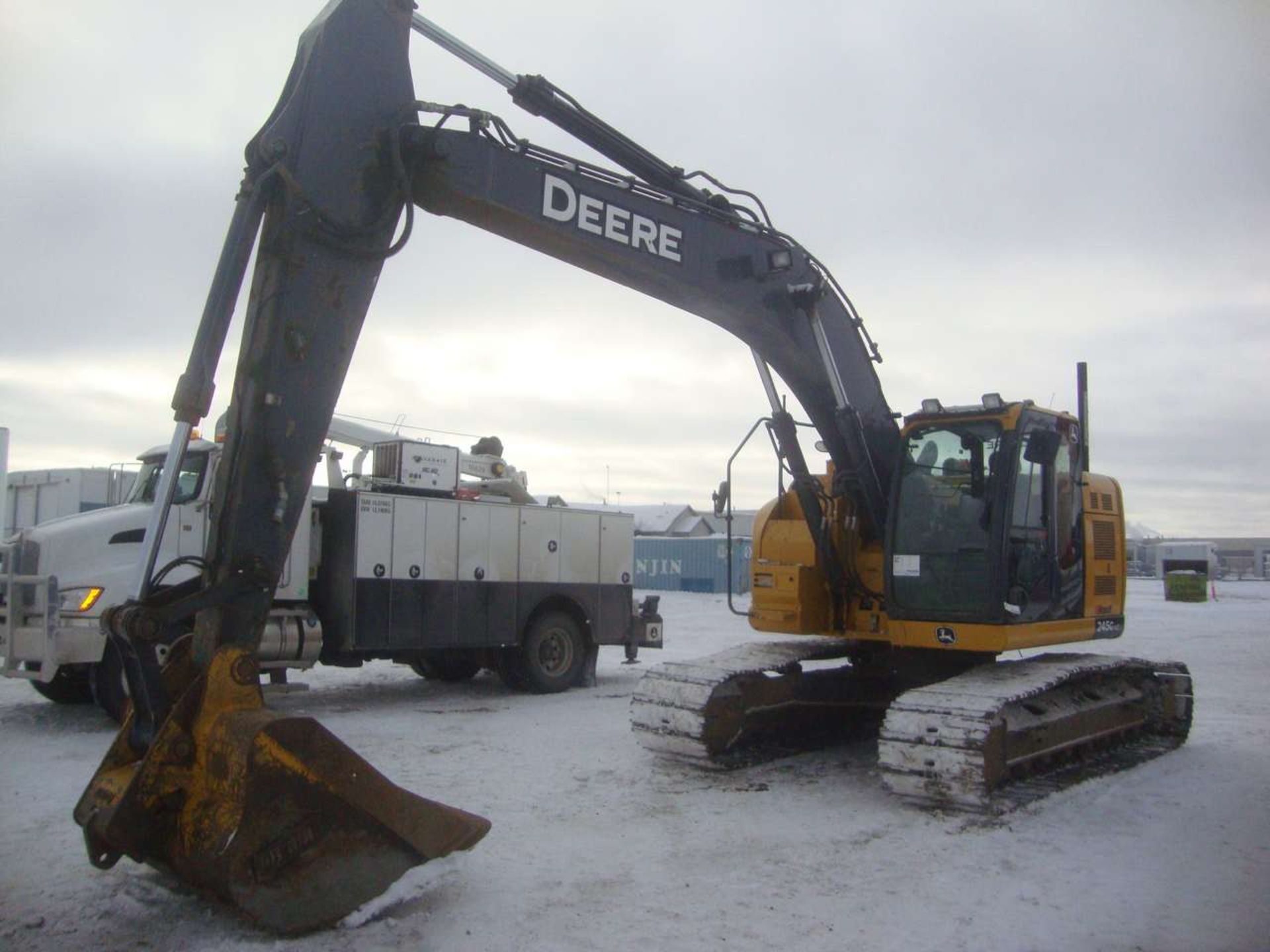 2014 John Deere 245GLC Excavator