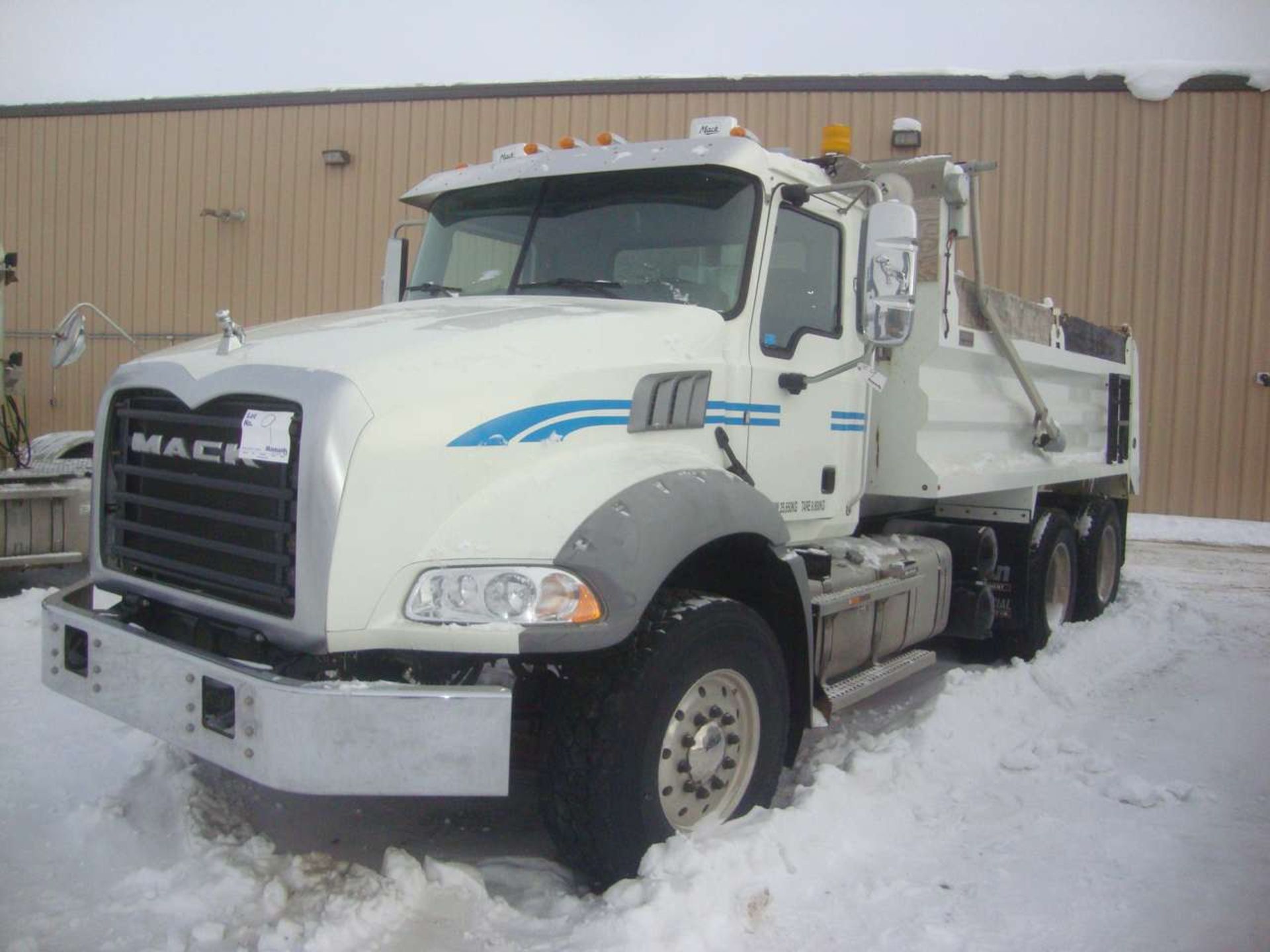 2015 Mack GU533 Granite Tandem Axle Dump Truck