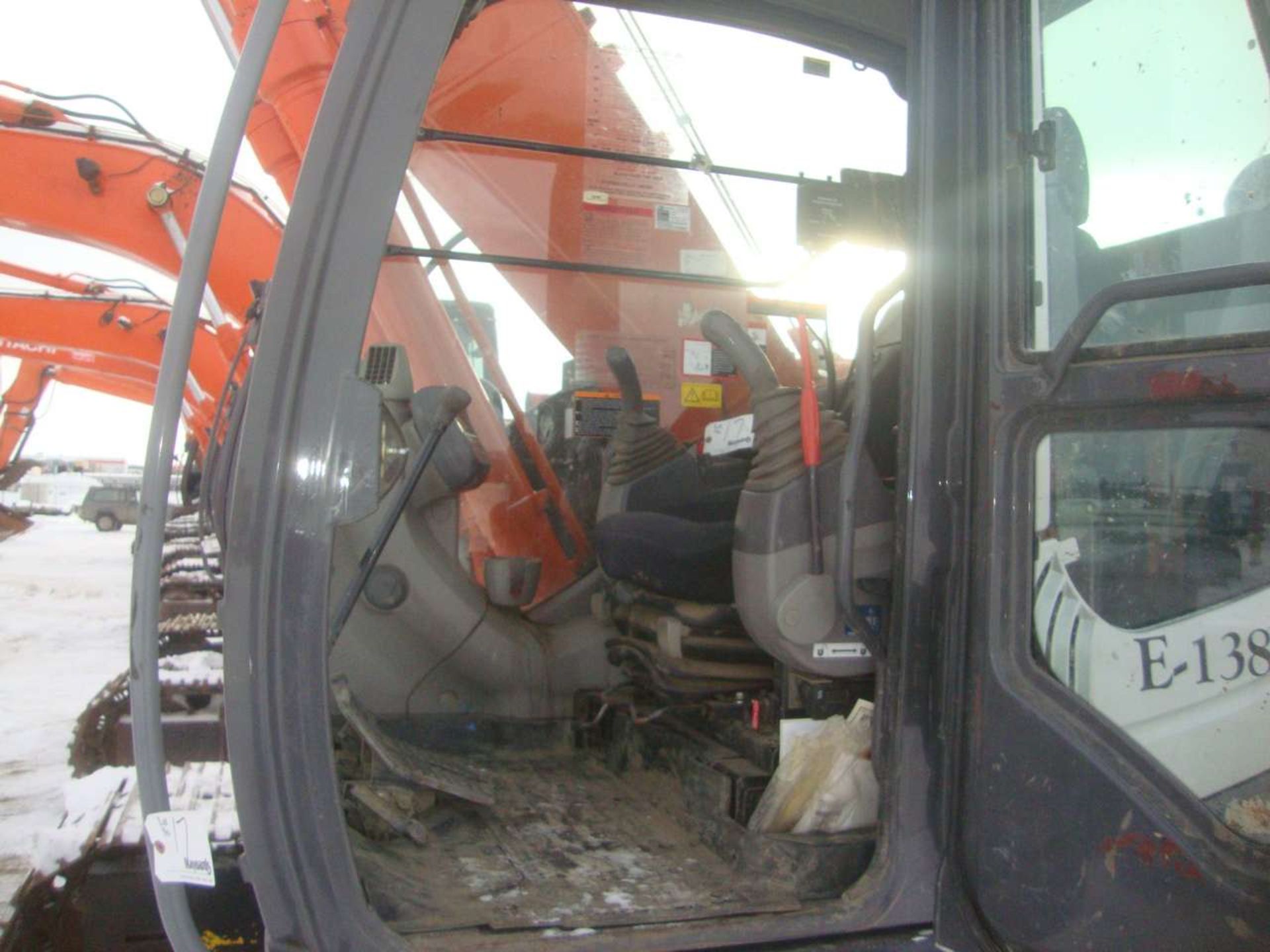 2013 Hitachi ZX225USLC-3 Excavator - Image 4 of 16