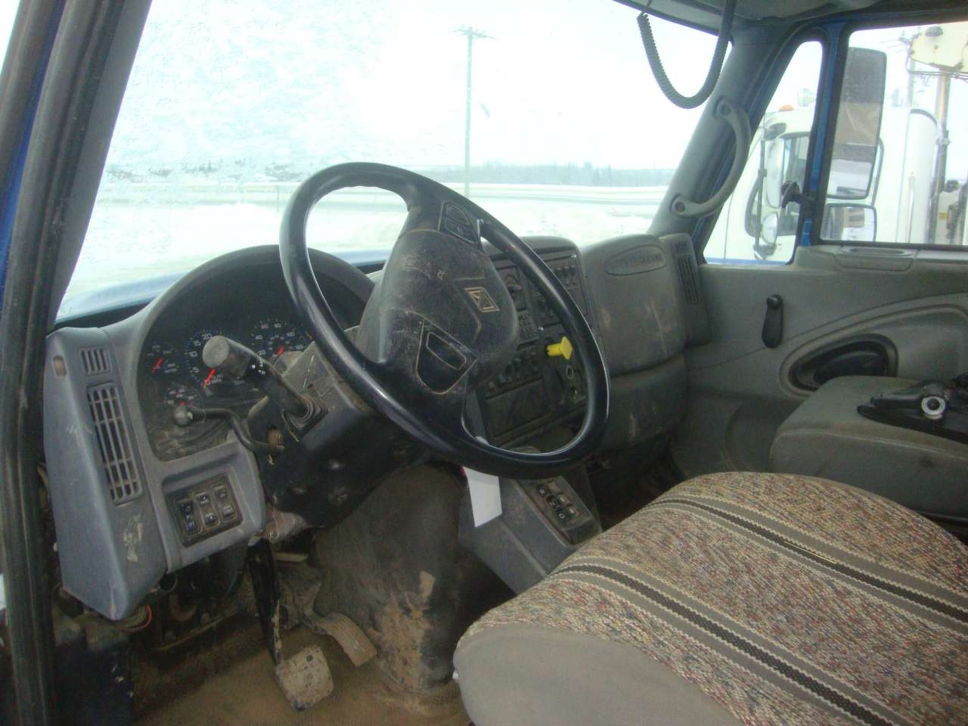 2007 International 7500 SBA 6x4 Recovery Deck Truck - Image 4 of 12