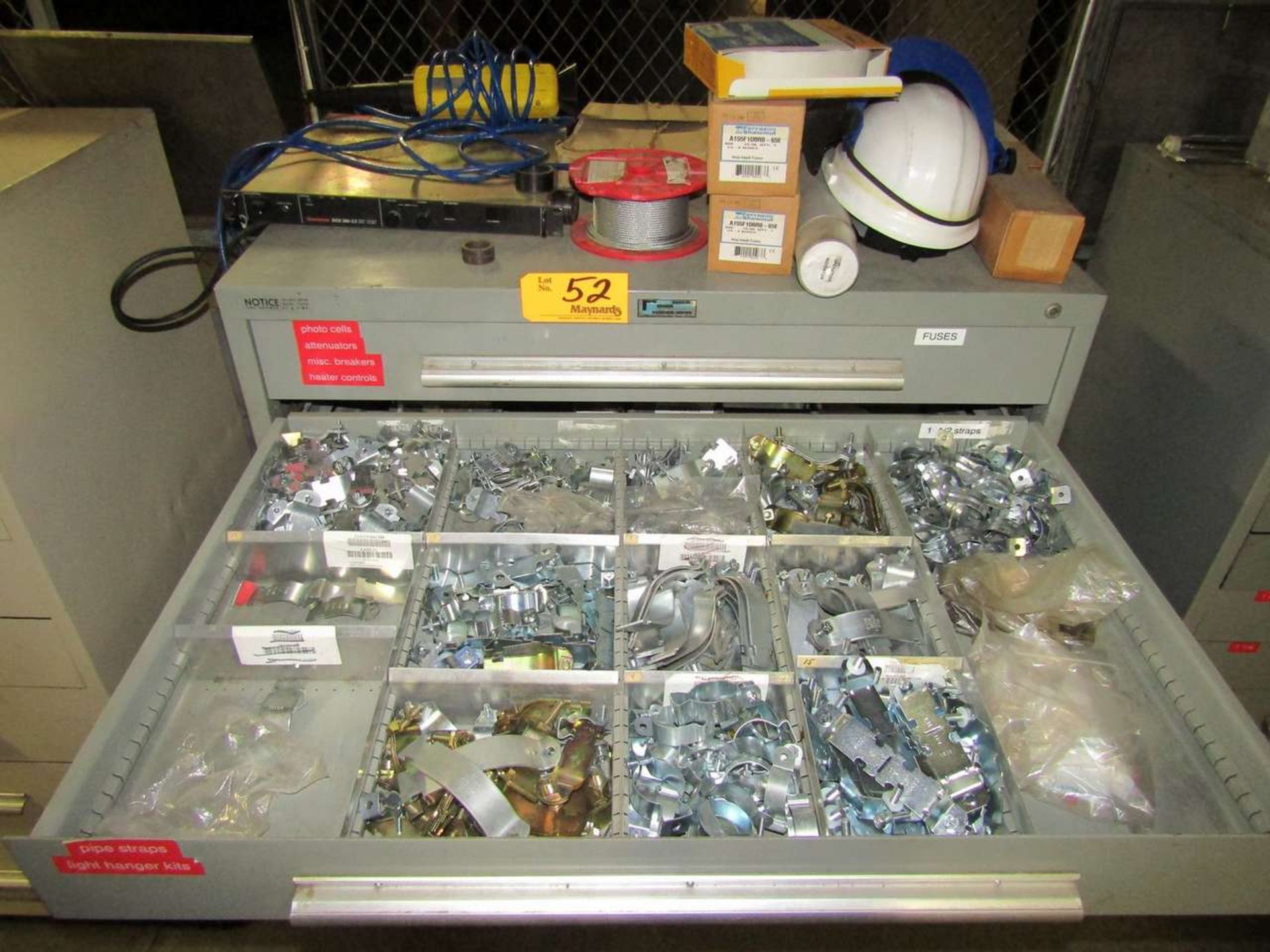 Rack Engineering/Nu-Era 10-Drawer Heavy Duty Parts Cabinet with Contents - Image 4 of 7