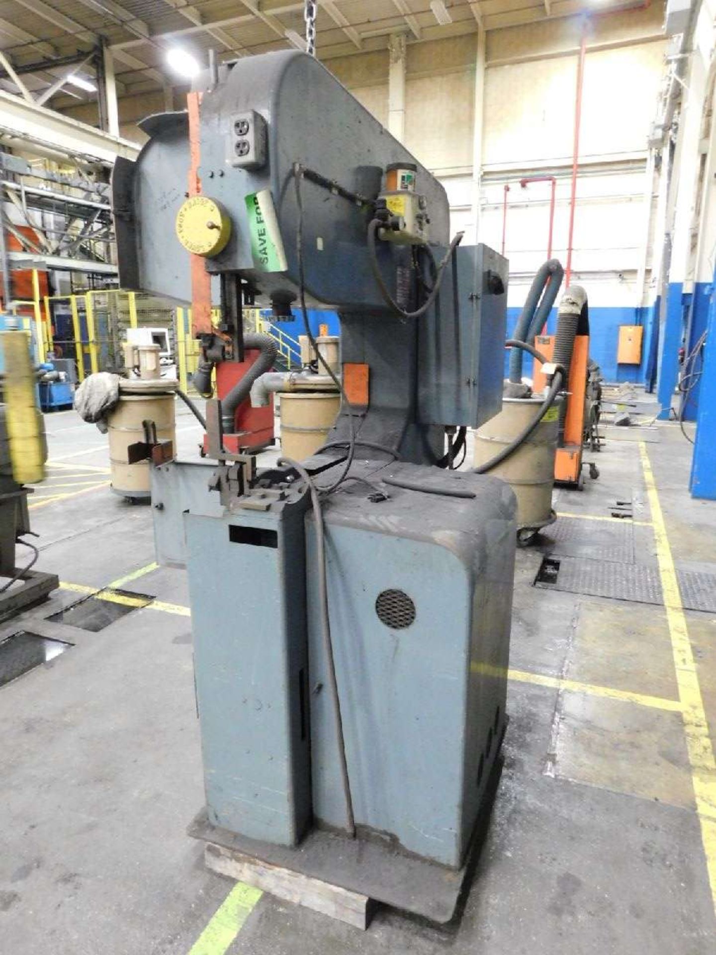 DoAll 625663 36'' Vertical Bandsaw - Image 3 of 3