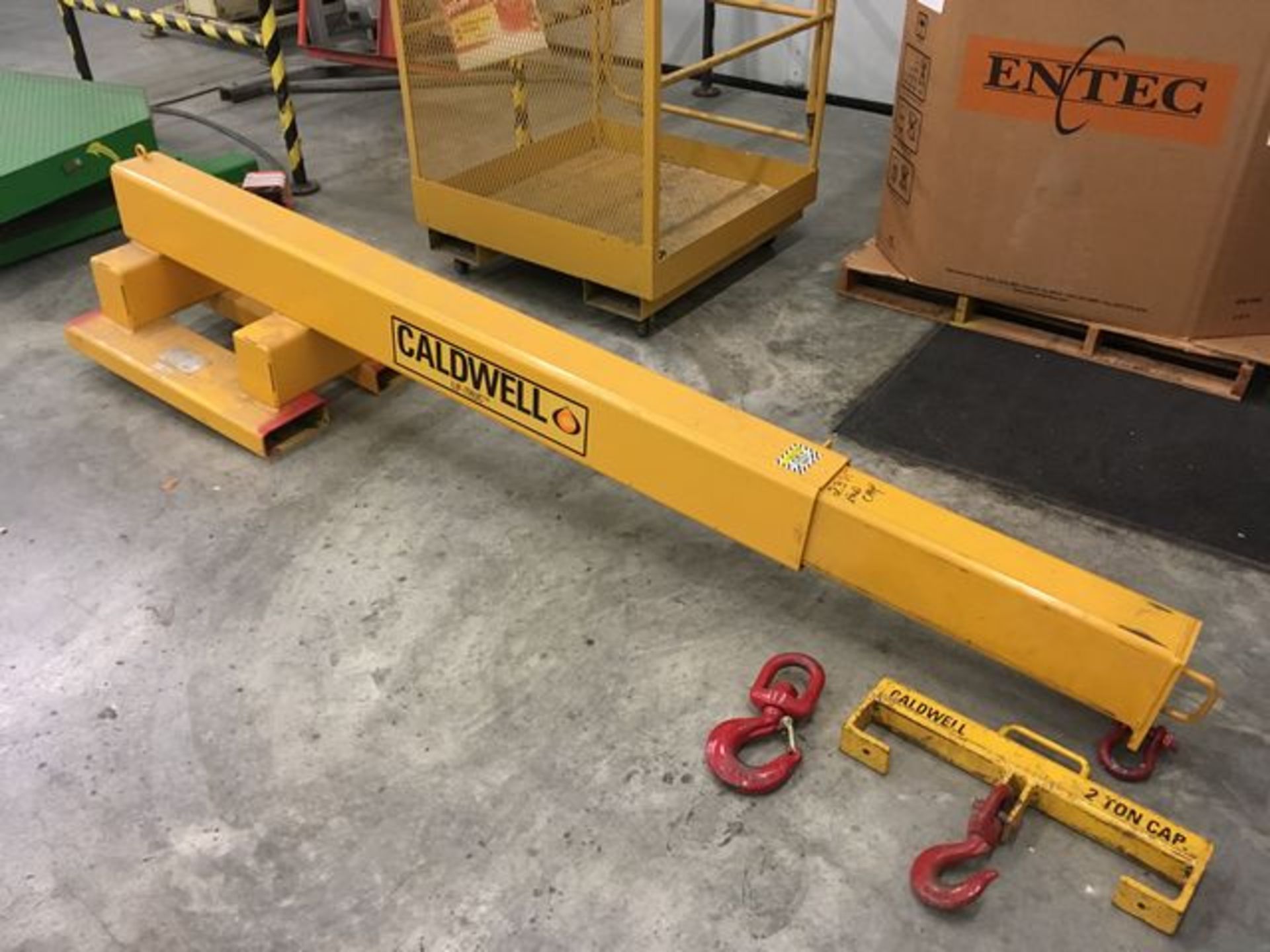 Caldwell FB-80 12' Forklift Boom Attachment - Image 2 of 4