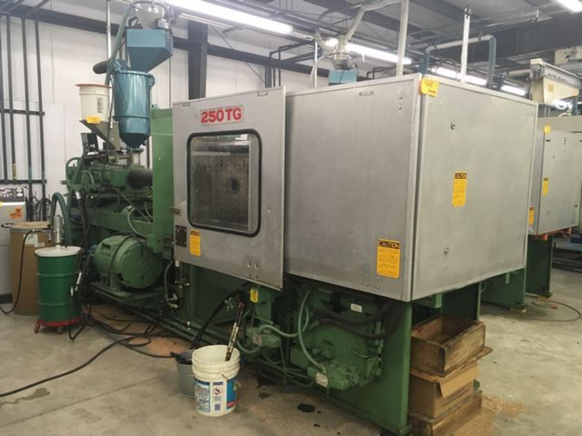 Reed 250 TG 250 Ton Injection Molding Machine