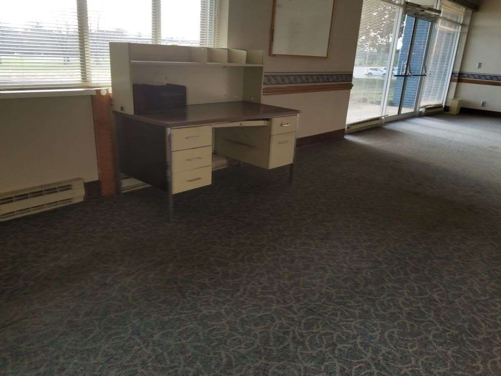 Office Furniture - Image 15 of 18