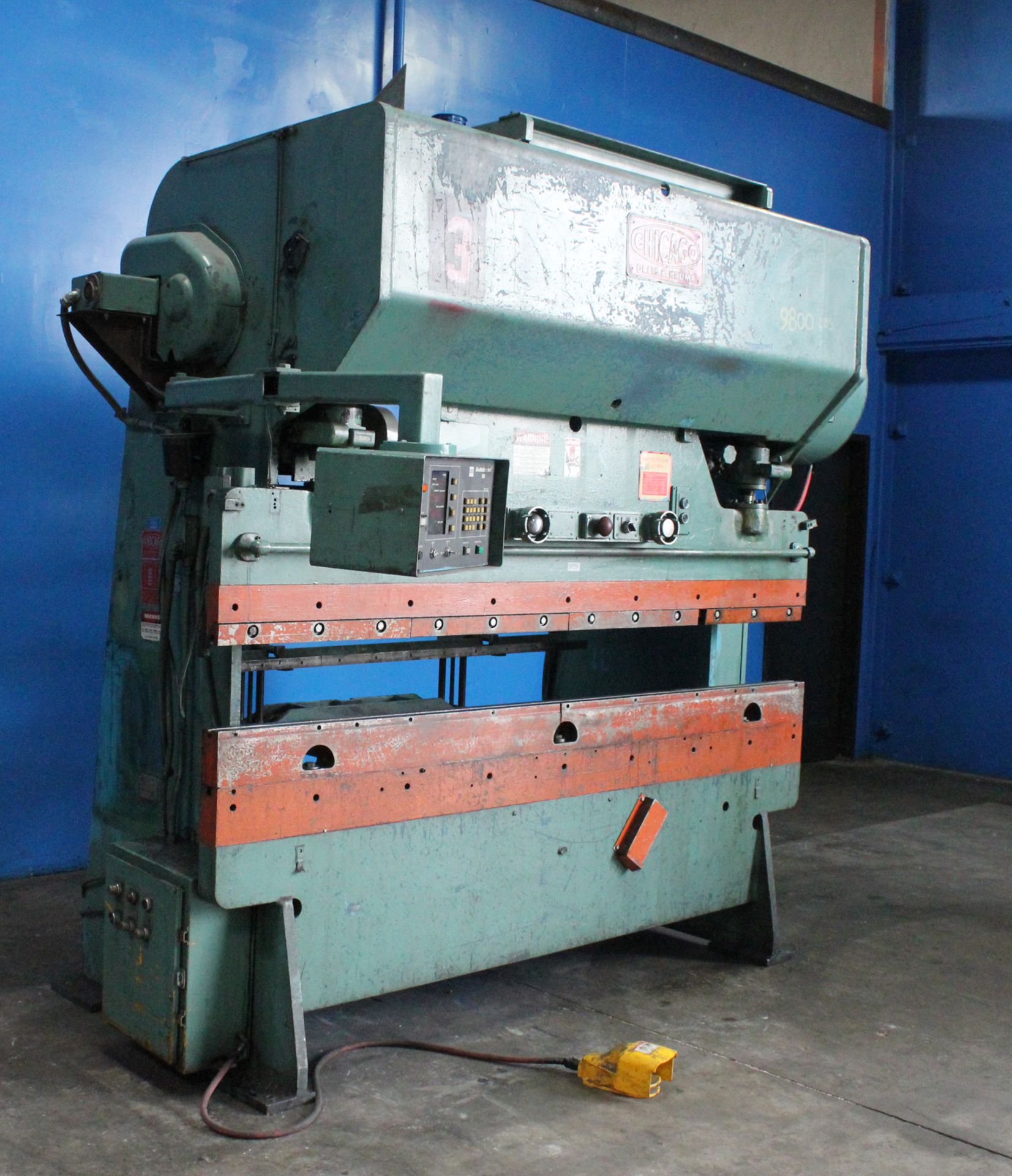 55 Ton x 8' Chicago CNC Mechanical Air Clutch Press Brake, Mdl: 68B, S/N: L-19932, Located In: - Image 3 of 8
