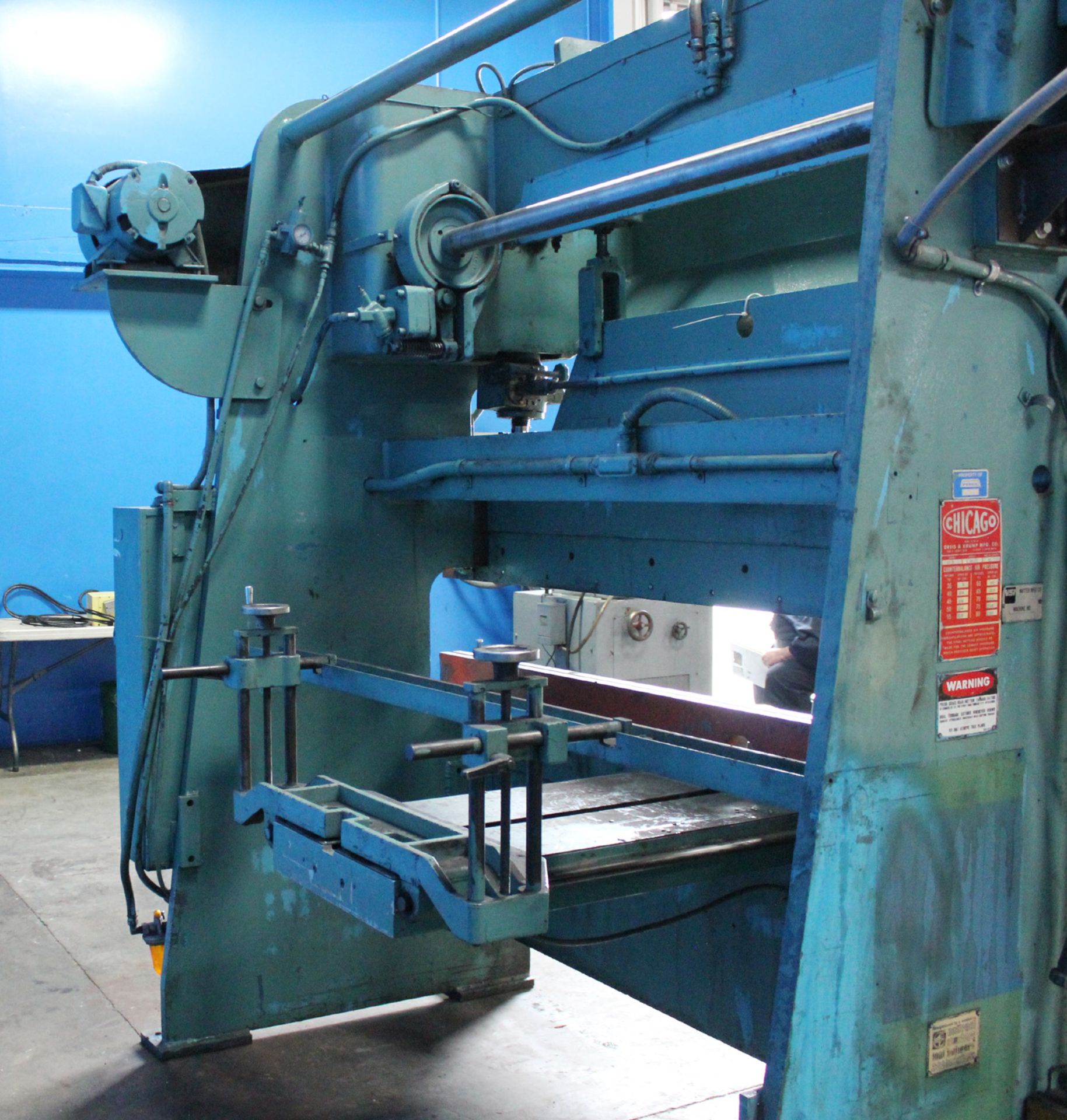 55 Ton x 8' Chicago CNC Mechanical Air Clutch Press Brake, Mdl: 68B, S/N: L-19932, Located In: - Image 4 of 8