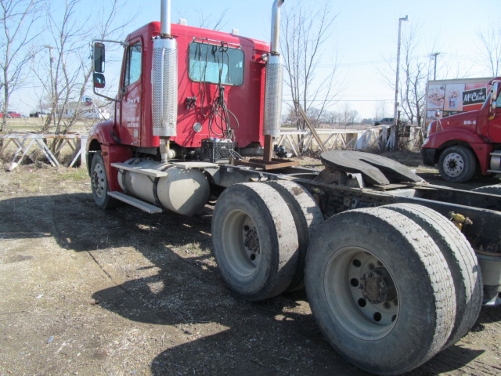 2006 Freightliner Dual Axel Semi Tractor Truck, Mercedes Benz Model OM 460 LA CID 781 Engines, - Image 3 of 5