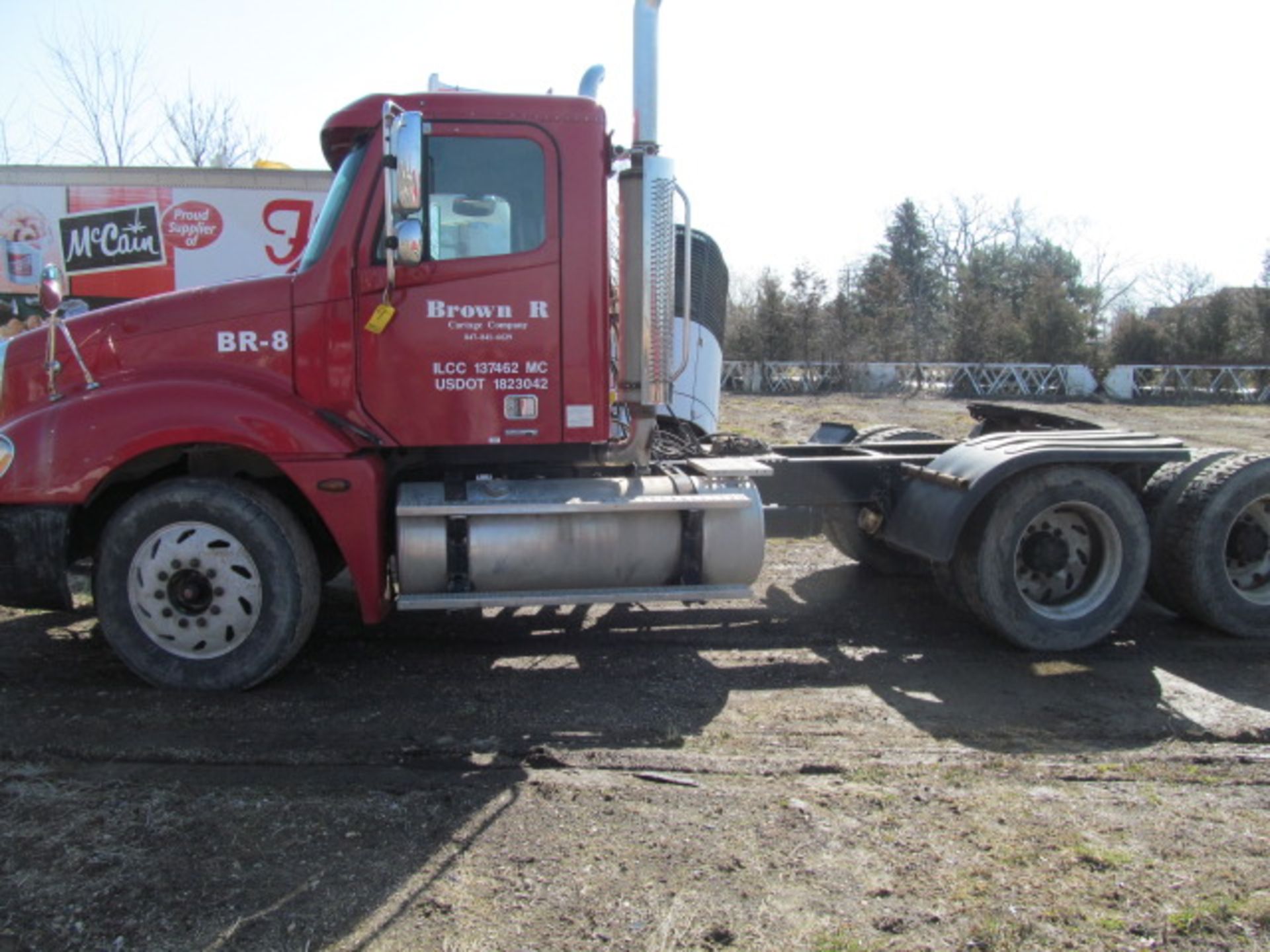 2006 Freightliner Dual Axel Semi Tractor Truck, Mercedes Benz Model OM 460 LA CID 781 Engines,