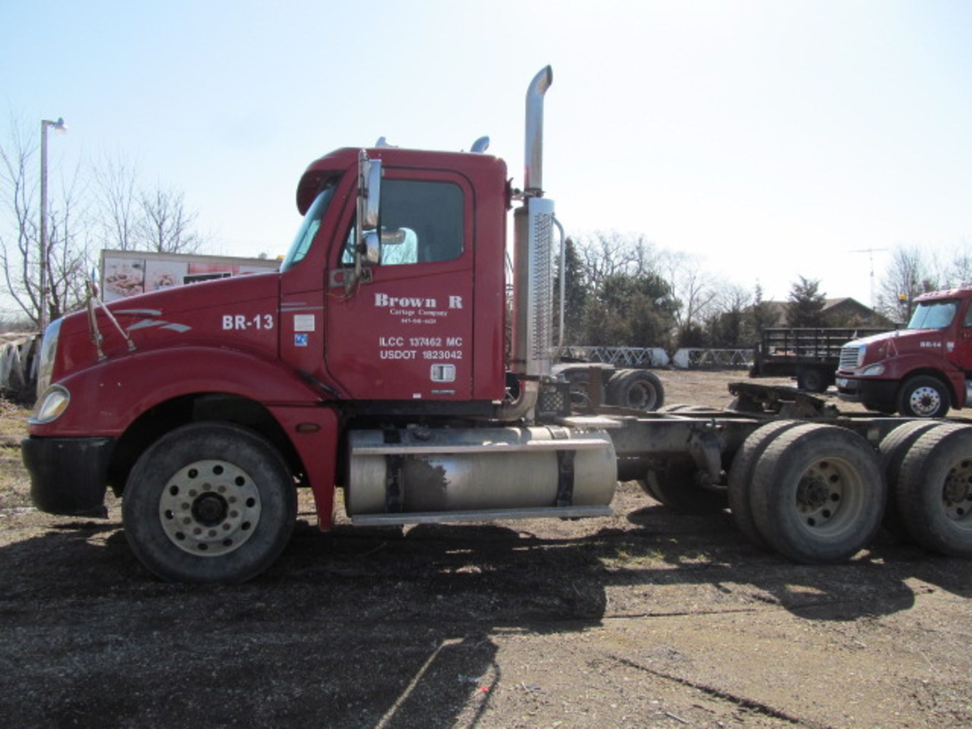 2006 Freightliner Dual Axel Semi Tractor Truck, Mercedes Benz Model OM 460 LA CID 781 Engines,