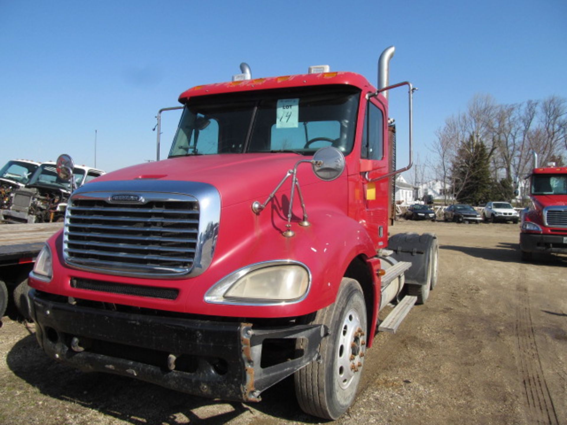 2006 Freightliner Dual Axel Semi Tractor Truck, Mercedes Benz Model OM 460 LA CID 781 Engines, - Image 2 of 5