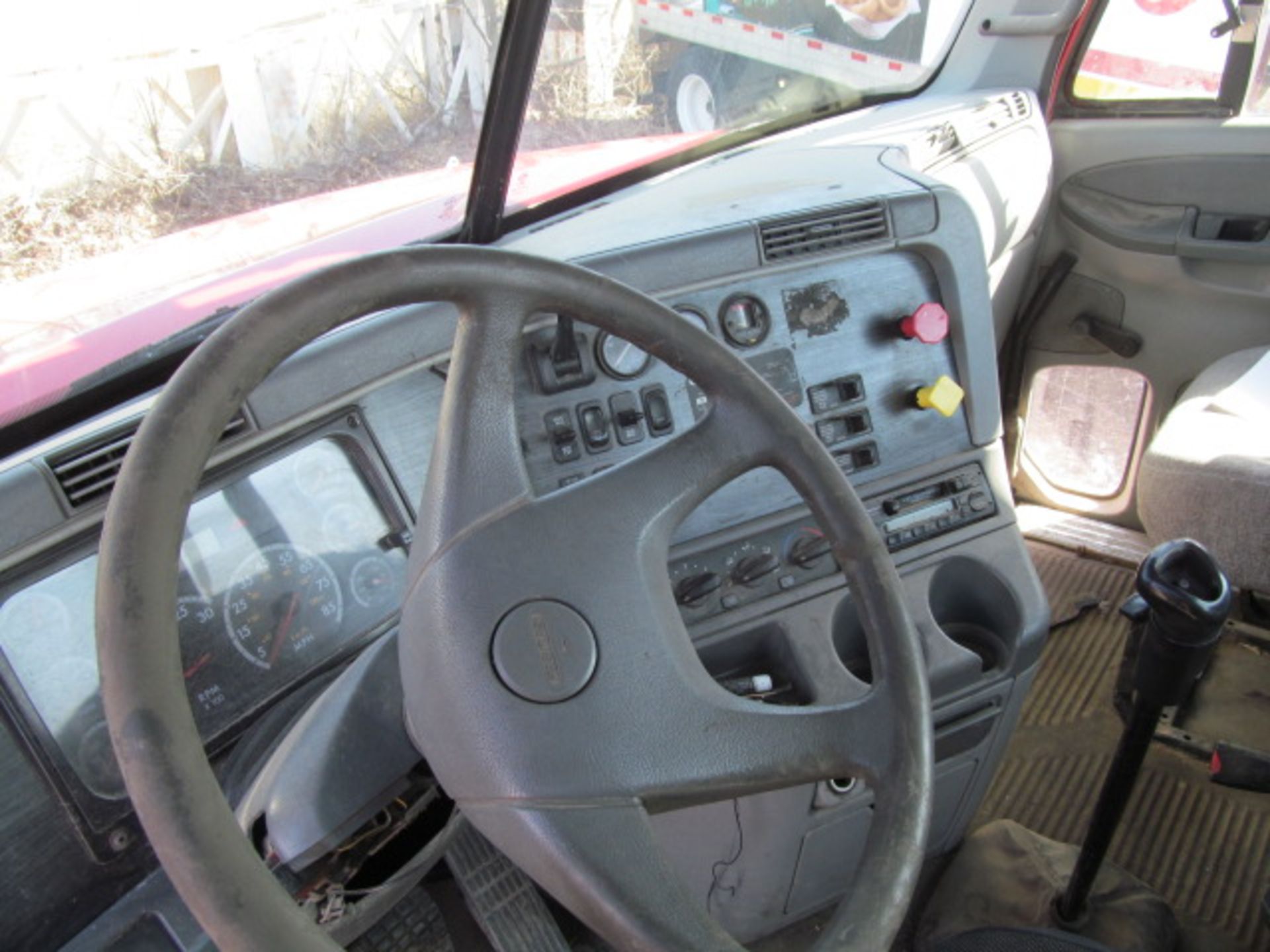 2006 Freightliner Dual Axel Semi Tractor Truck, Mercedes Benz Model OM 460 LA CID 781 Engines, - Image 5 of 5