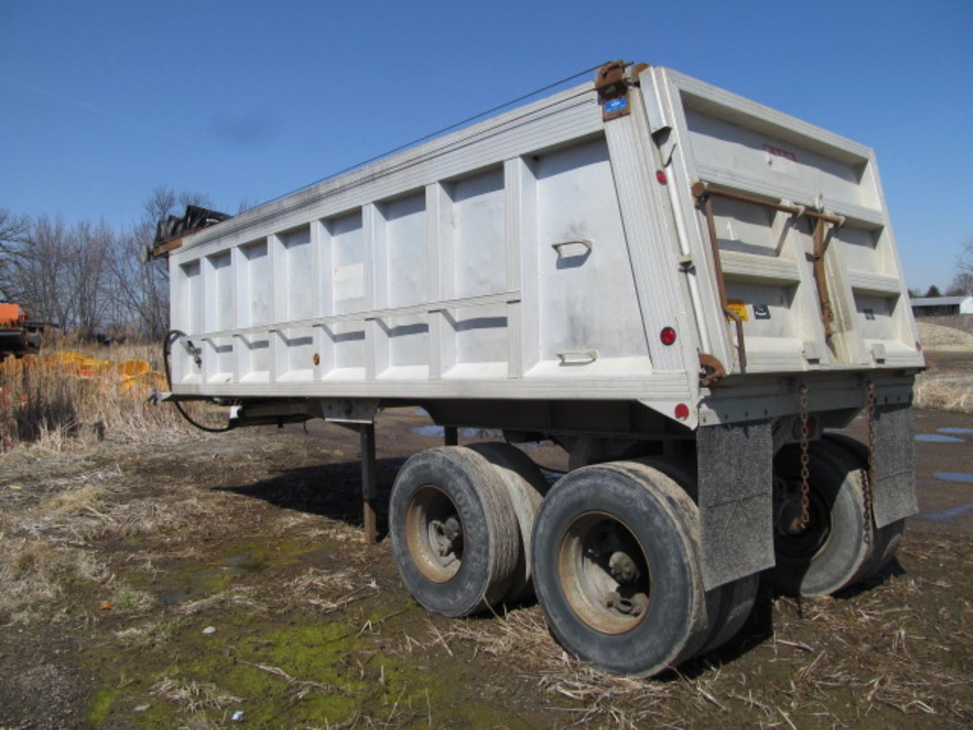 20' CMC Dump Trailer (VIN: UNKNOWN) (Subject To Confirmation) - Image 2 of 2