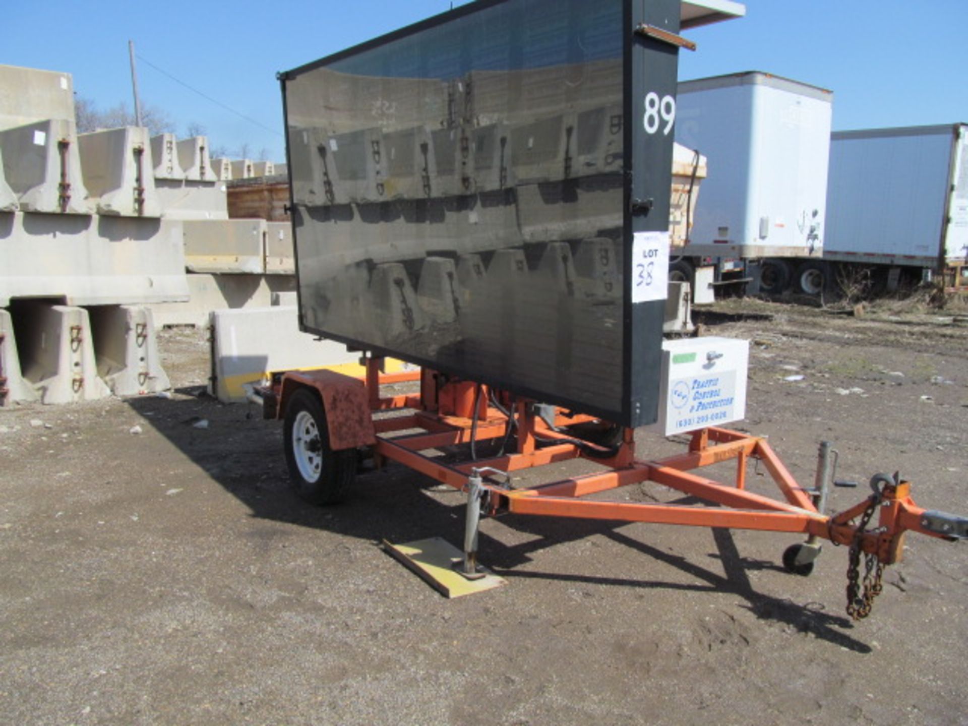 Wanco Message Traffic Signs Trailer w/ hitch compatible (No Control Boards) (Subject To