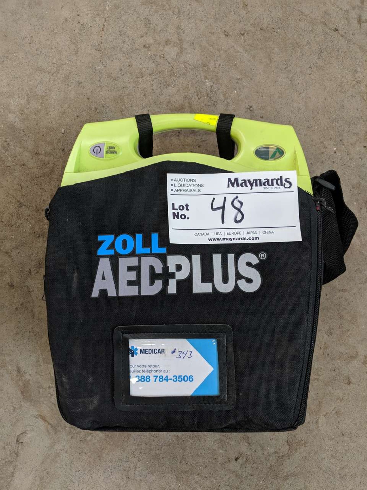 ZOLL AED PLUS DEFIBRILLATOR