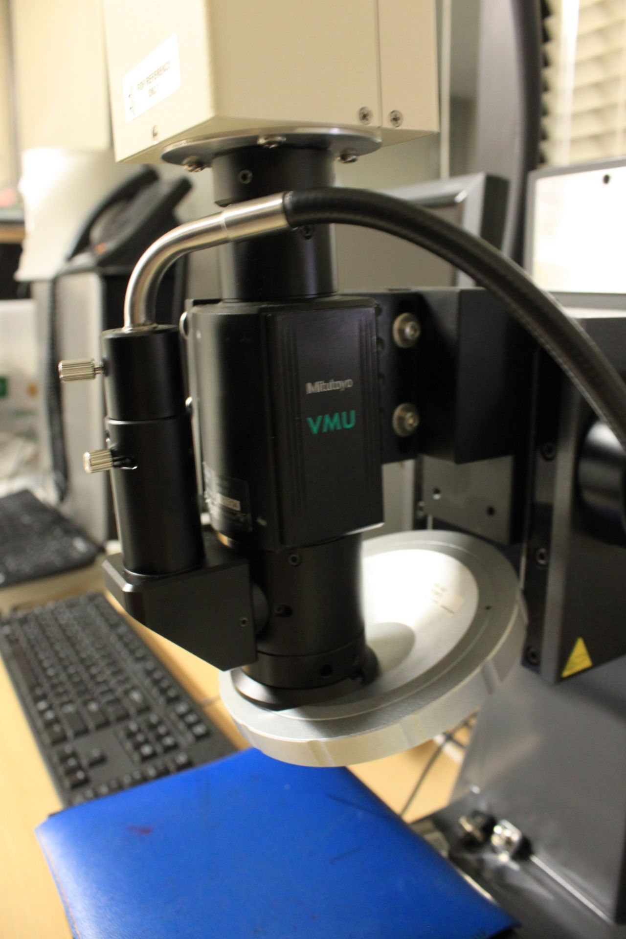 Mitutoyo Video Microscope Unit (VMU), Code 378-505, Model VMU-V, Dage MTI Model LSC-70, JDS Uniphase - Image 3 of 4