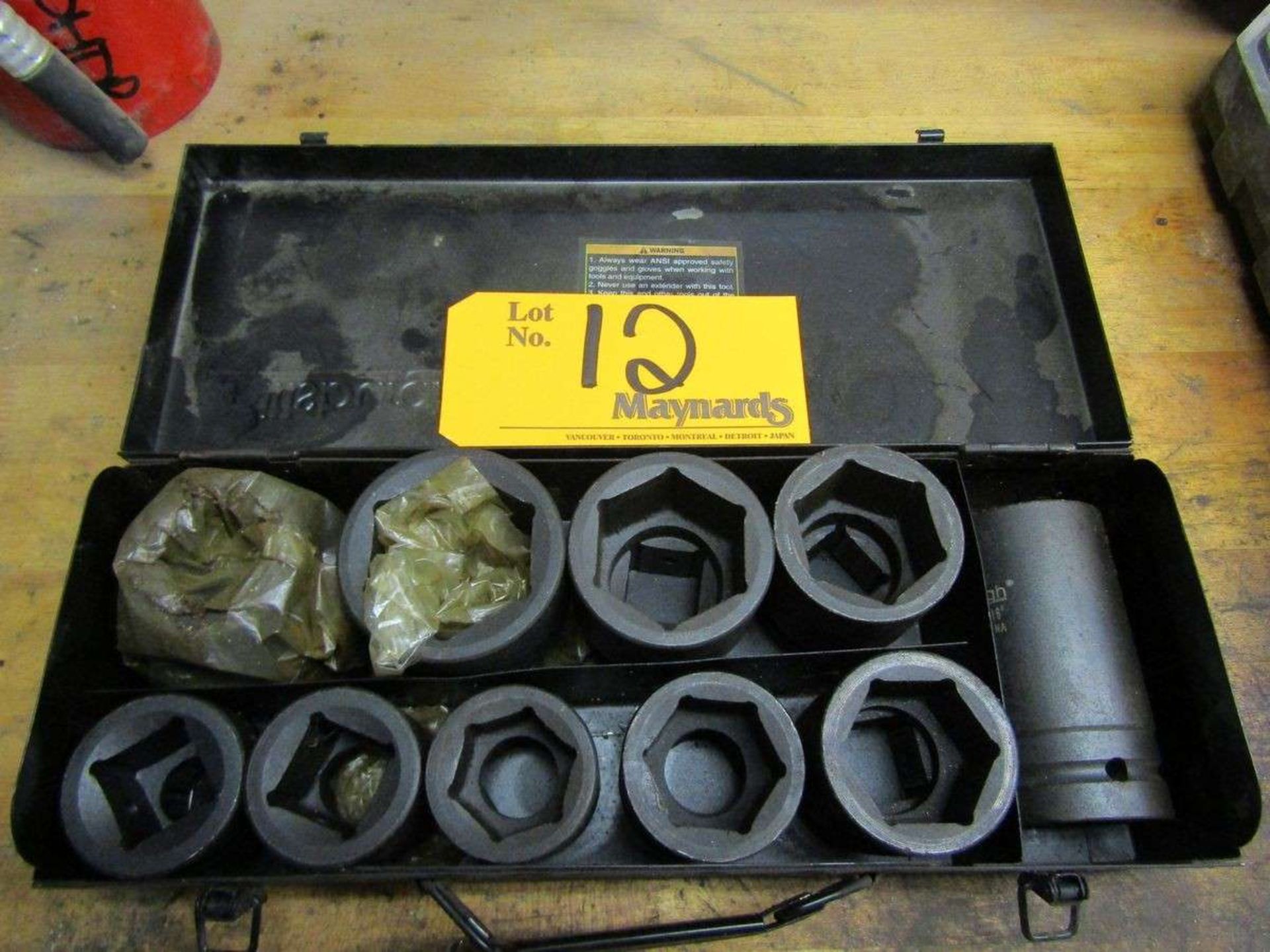 Pittsburgh 93805 11 Pc. 1" Drive SAE Impact Socket Set