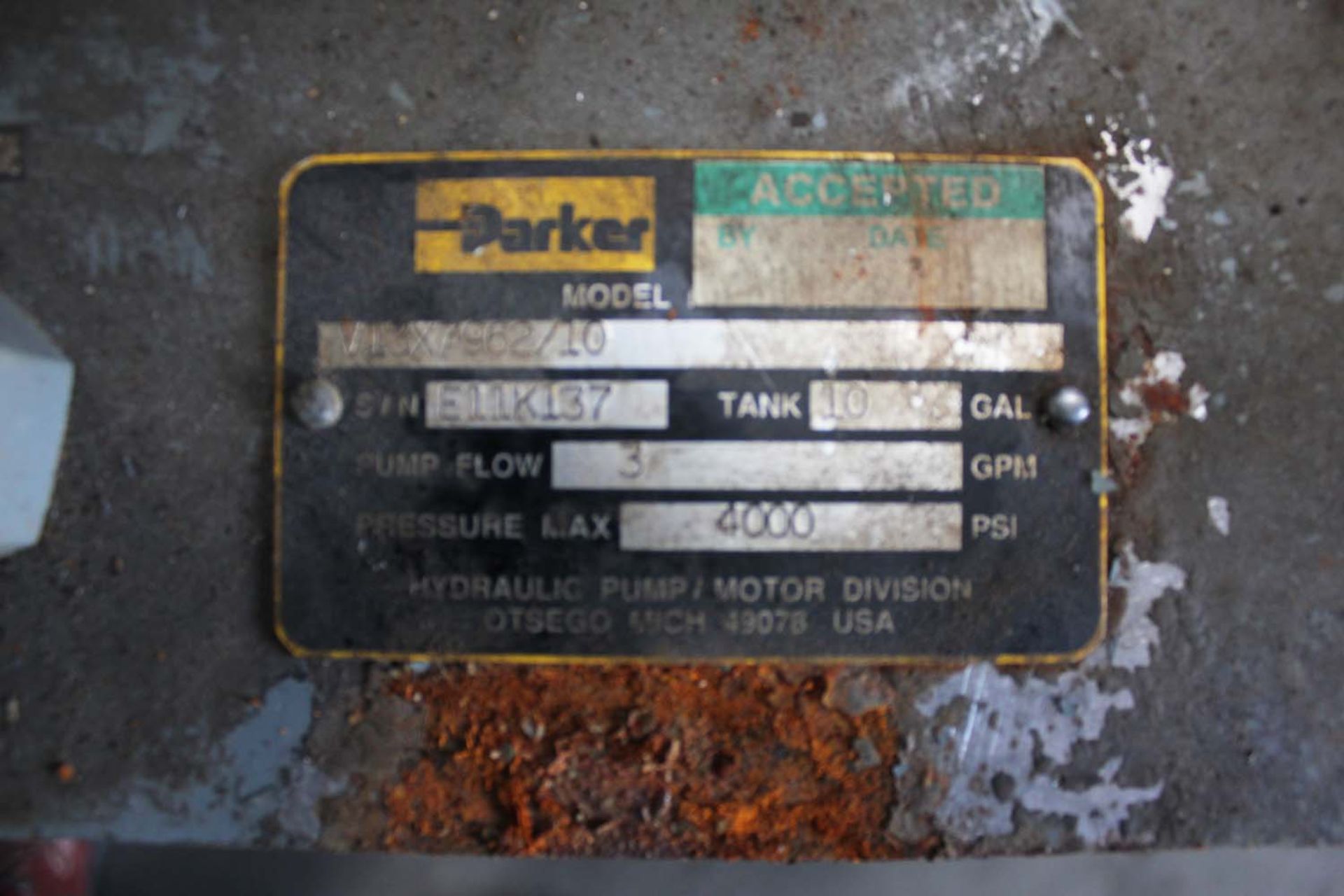 Parker V-Pak Hydraulic Unit, 10 Gallons x 10 HP, Mdl: V13 X 7962- 10, S/N: E11K137, Located In: - Image 4 of 6