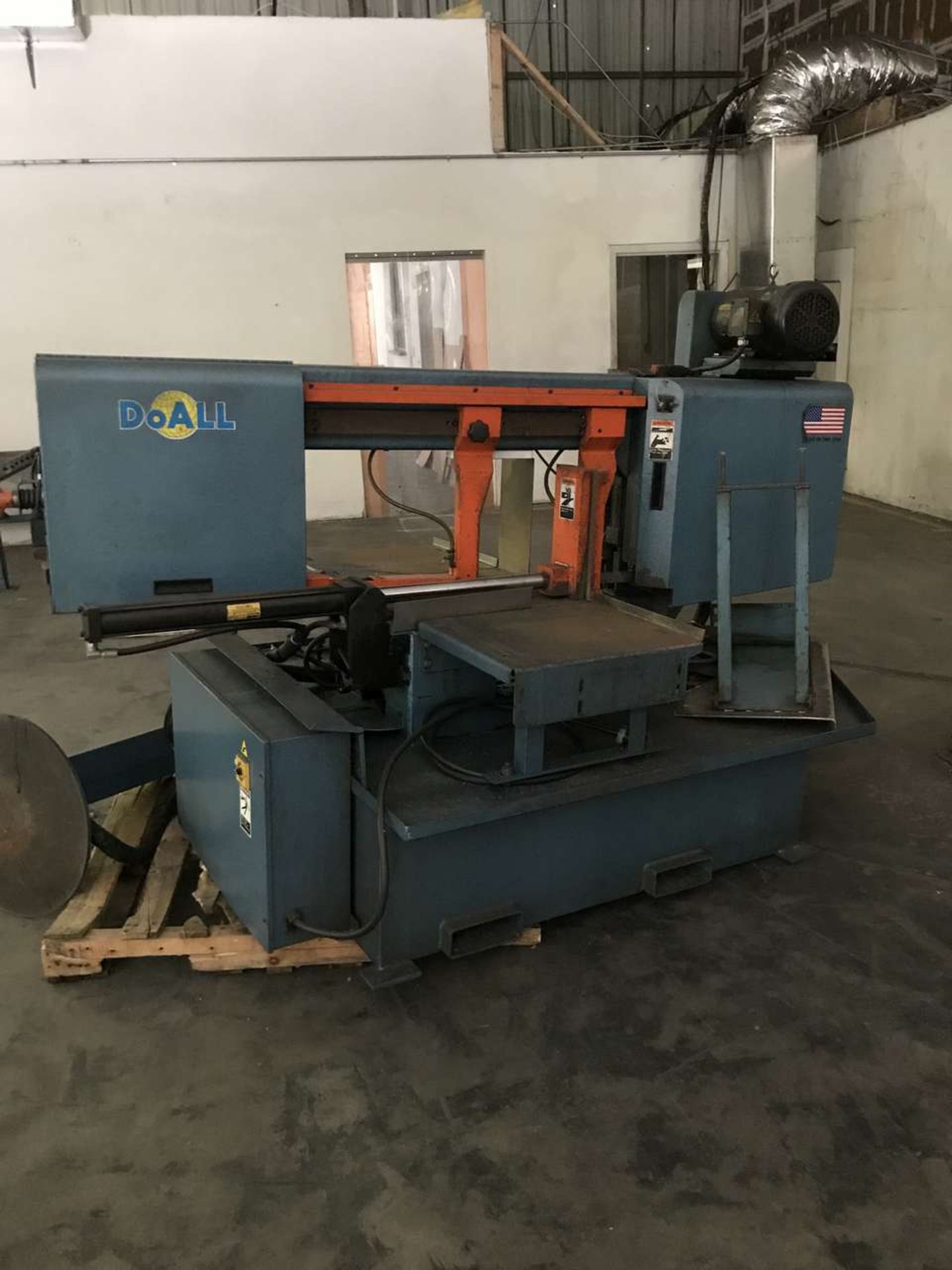 2011 DoAll 500 DS Structural Band Saw