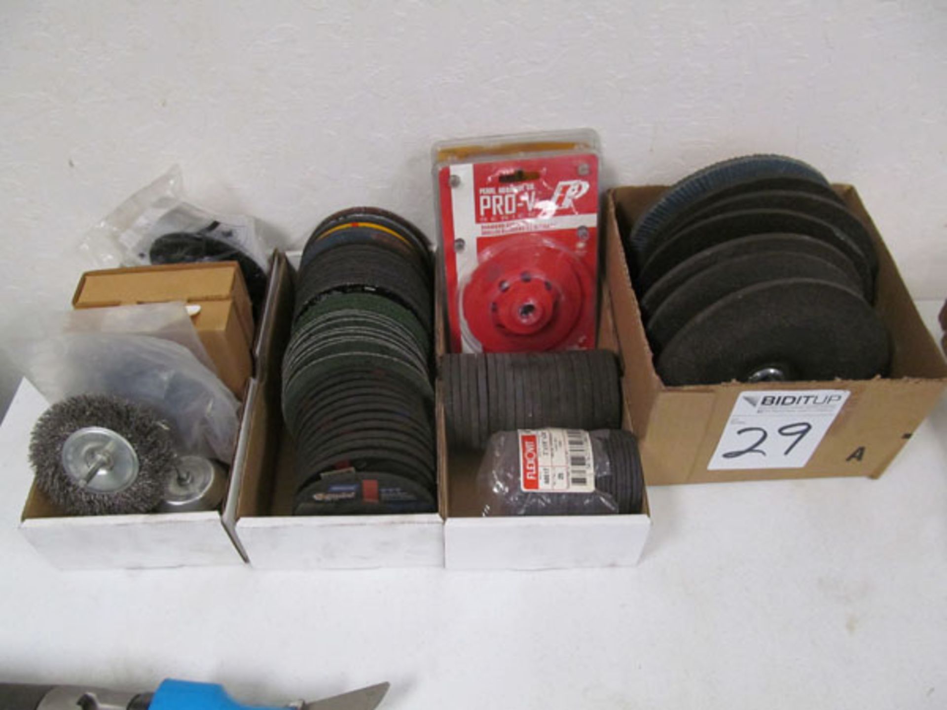 Lot of Assorted Grinding Disc